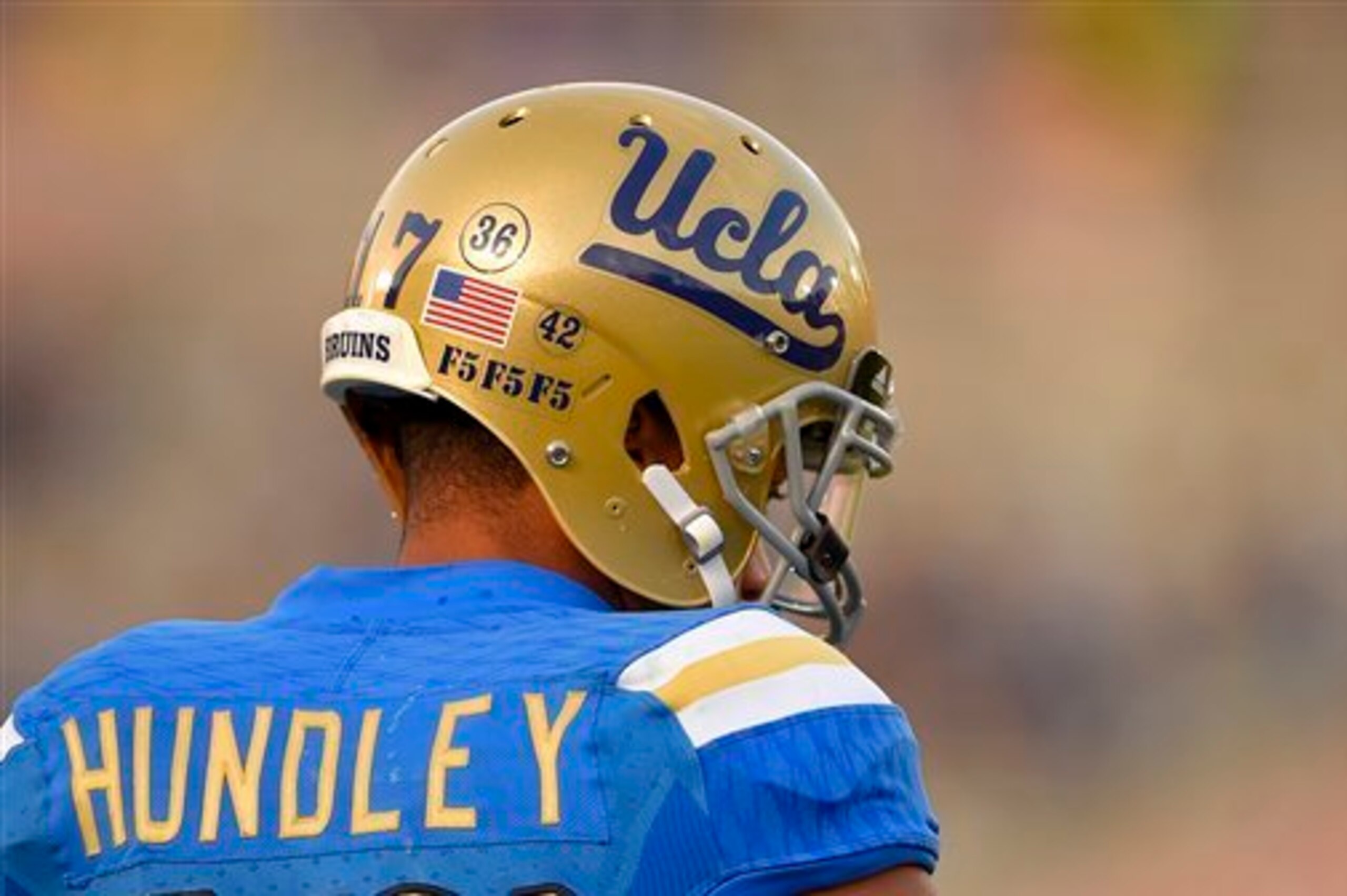 UCLA QB Brett Hundley UCLA QB Brett Hundley