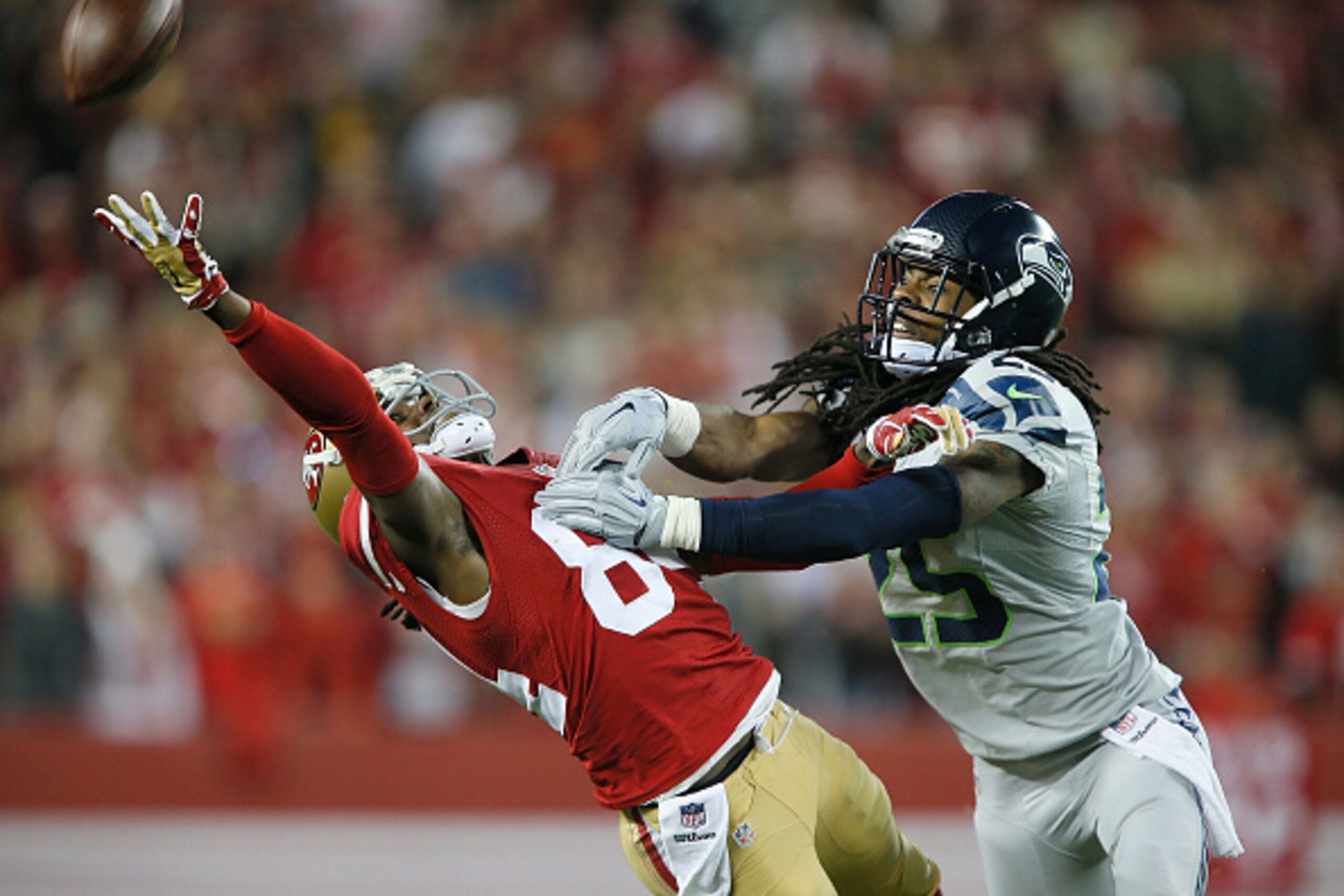 Brandon Lloyd was a favorite target of Kaepernick, but the results weren't pretty.