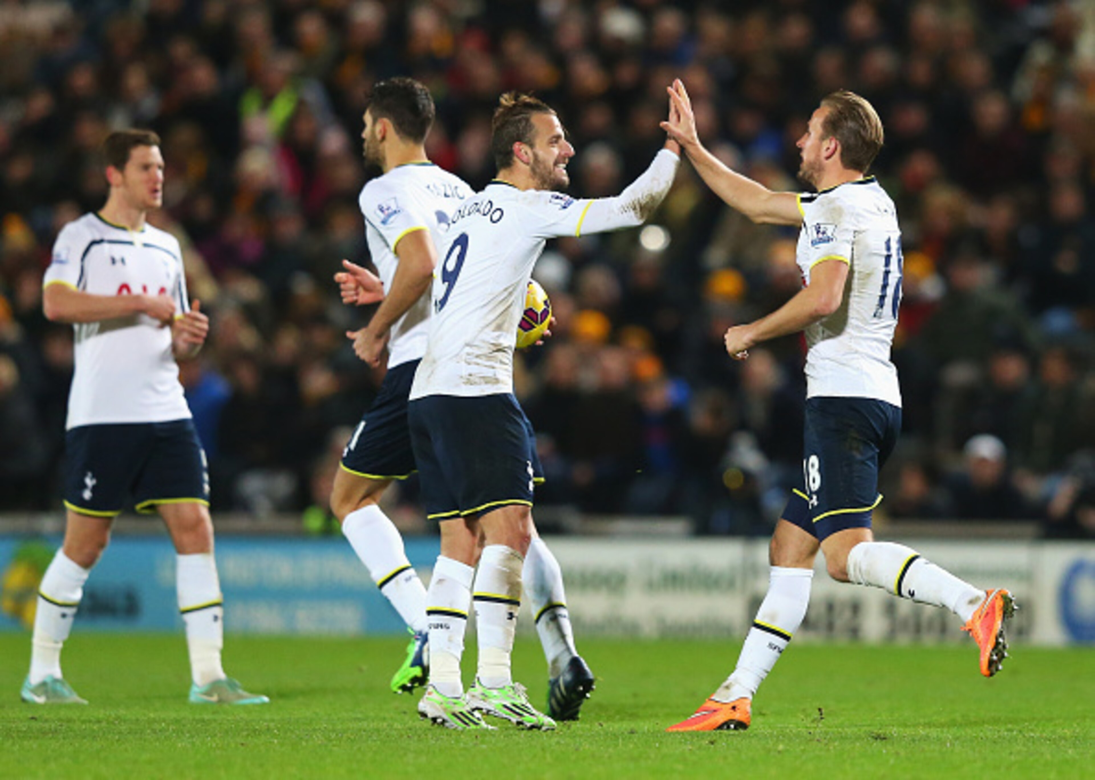 Roberto Soldado and Harry Kane together in attack will be worth another look on Sunday.