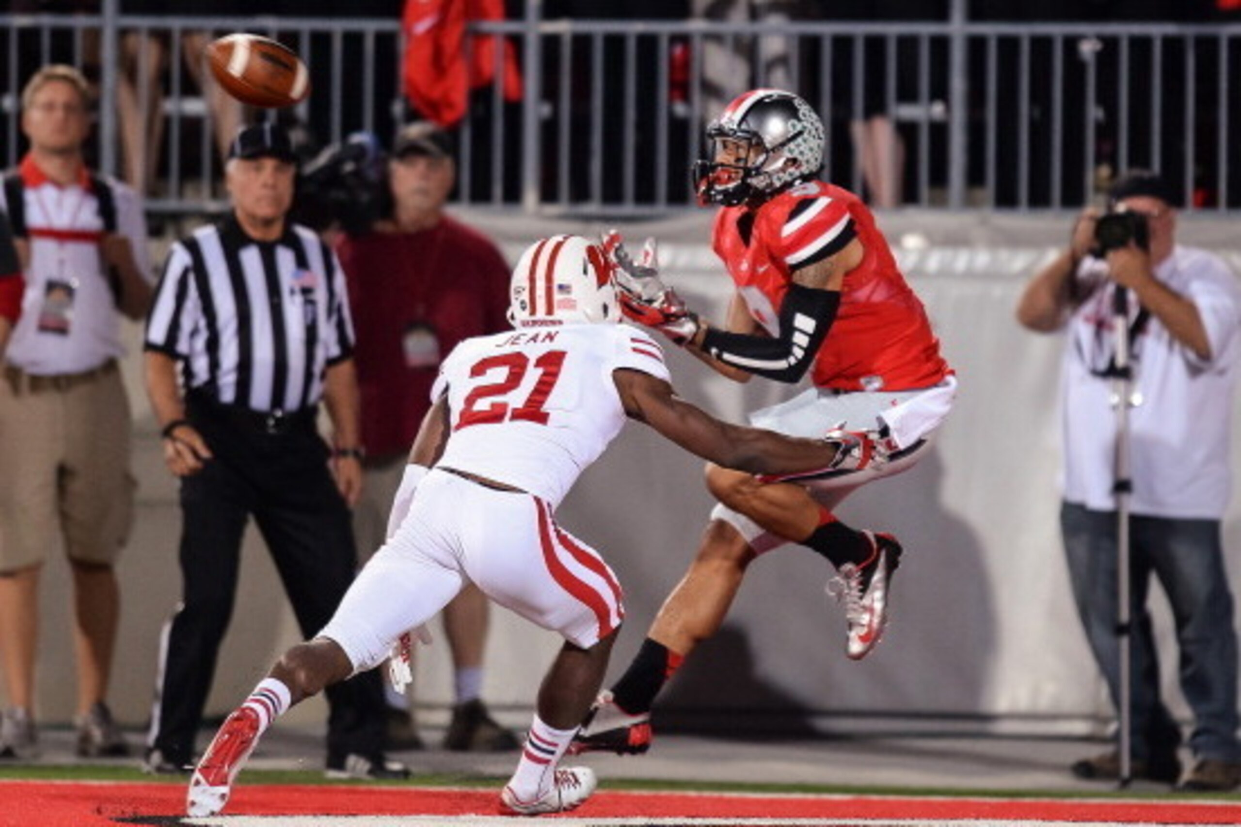 Ohio State and Wisconsin will square off in this year's Big Ten Championship Game