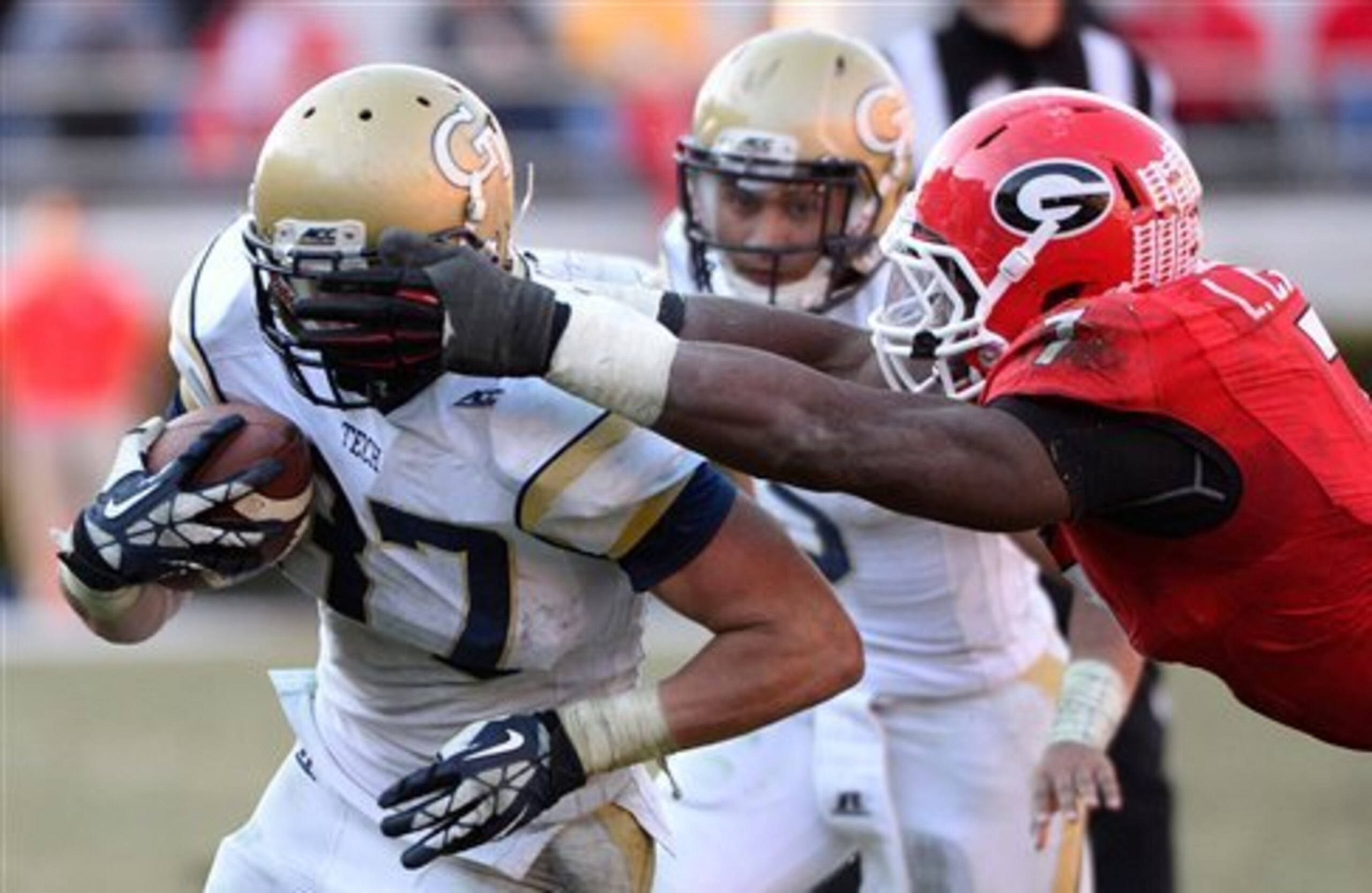 Zach Laskey paces a ground attack that averages 333 yards per game.