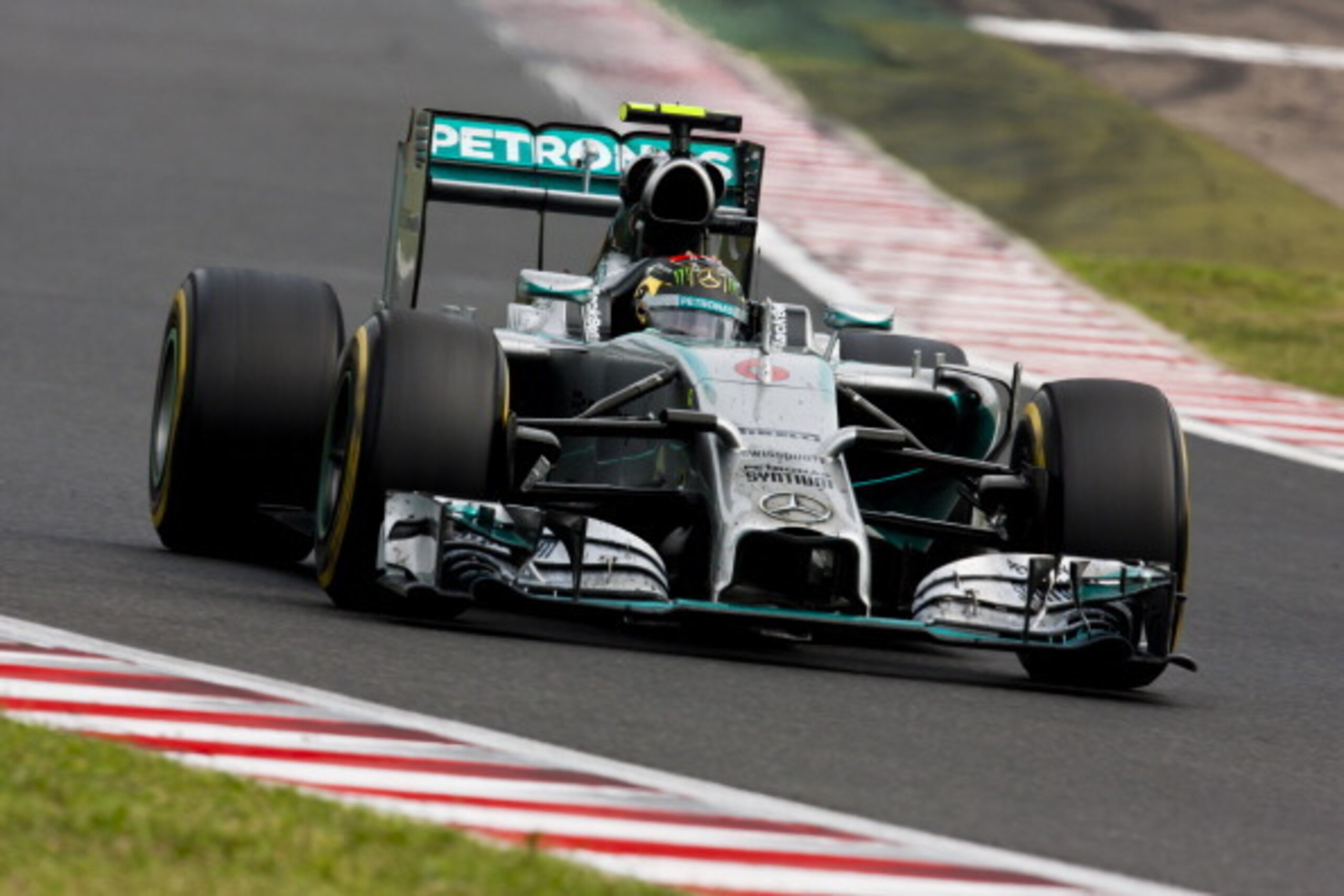 Nico Rosberg was looking for help in Hungary.