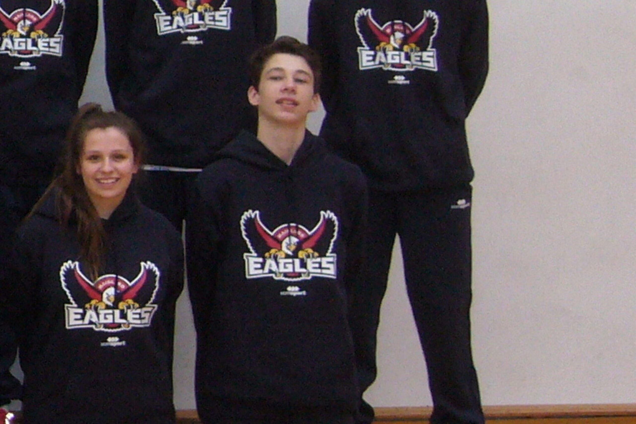 Benoit Hayman alongside women's player Jane Hendry.