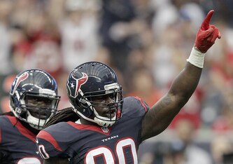 Texans LB Jadeveon Clowney