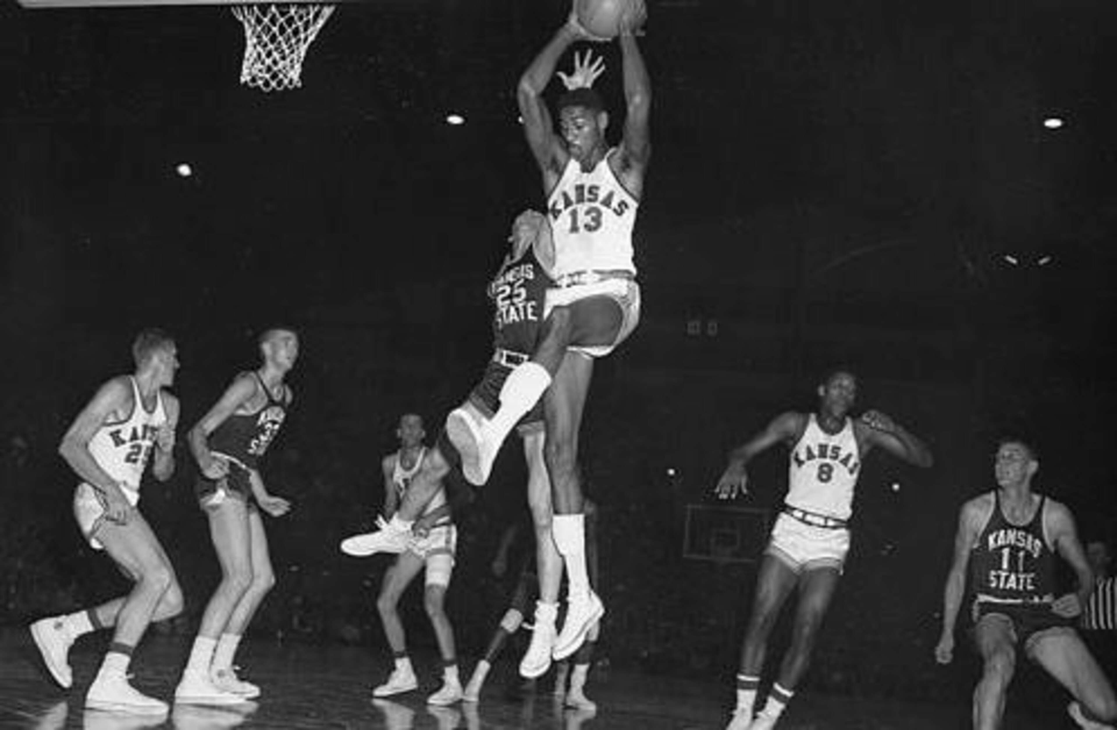 Wilt Chamberlain played for the Kansas Jayhawks Wilt Chamberlain played for the Kansas Jayhawks