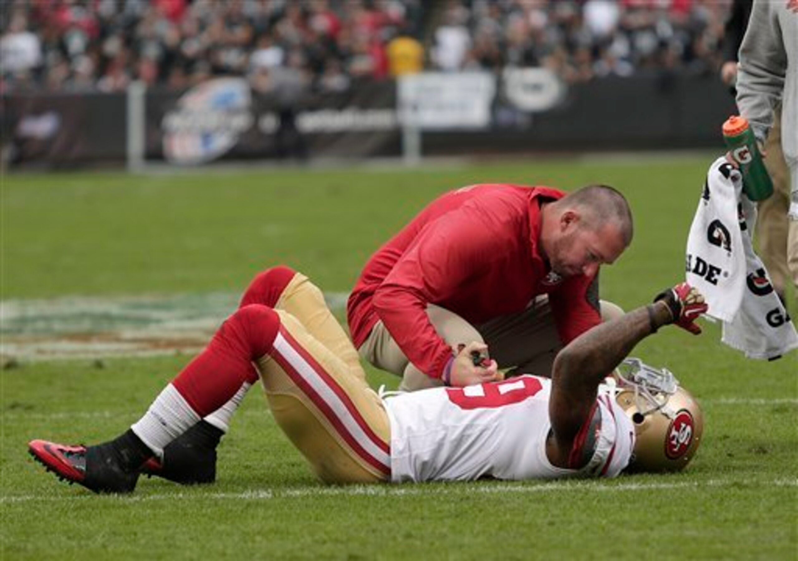 Chris Culliver departed Sunday's game with a knee injury.