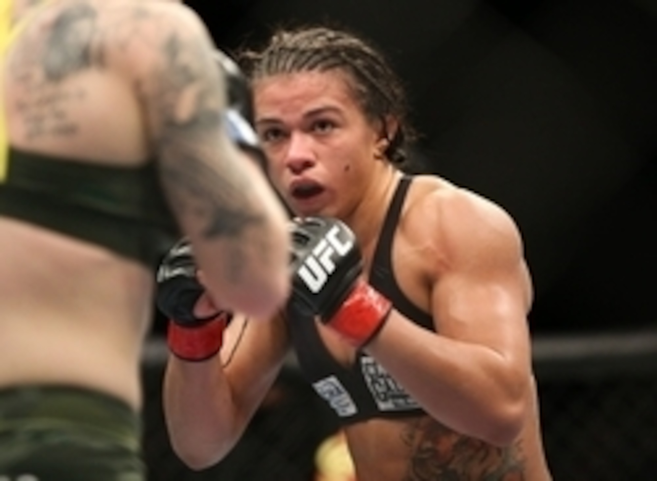 Claudia Gadelha