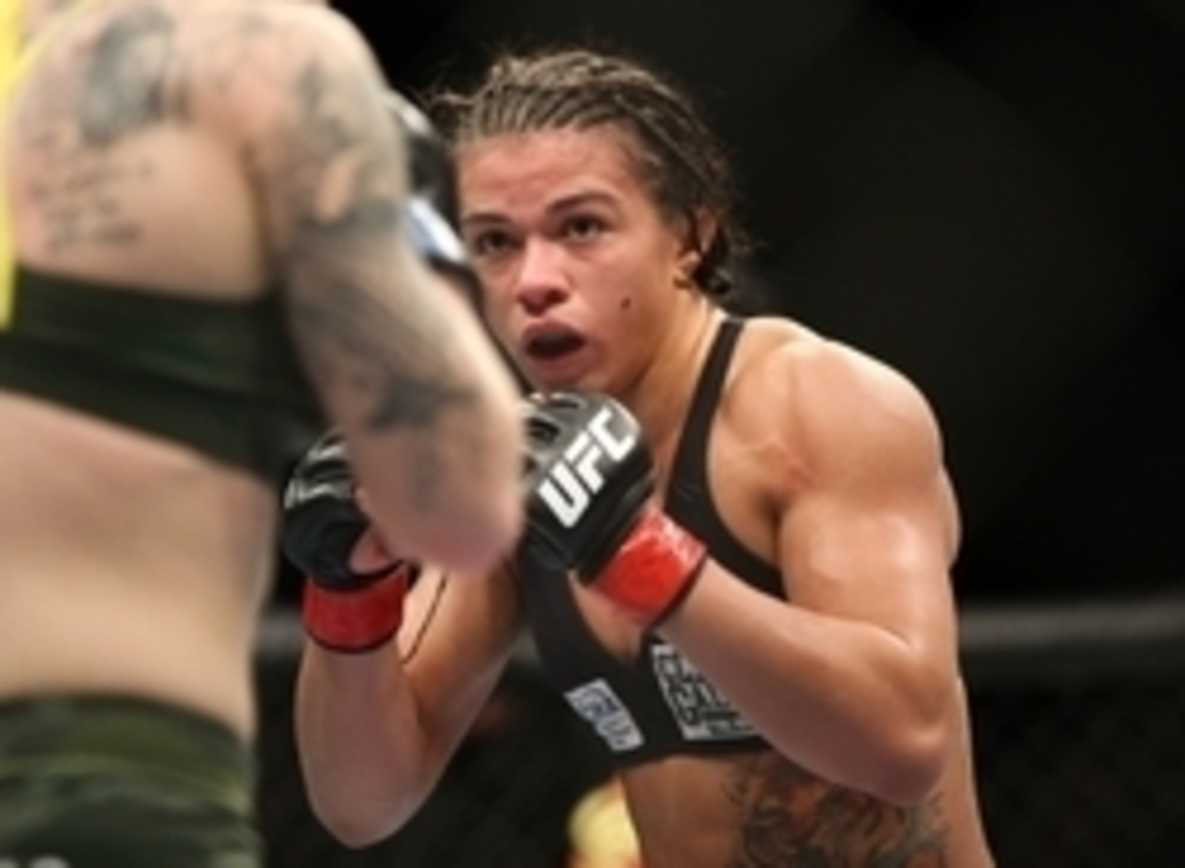 Claudia Gadelha