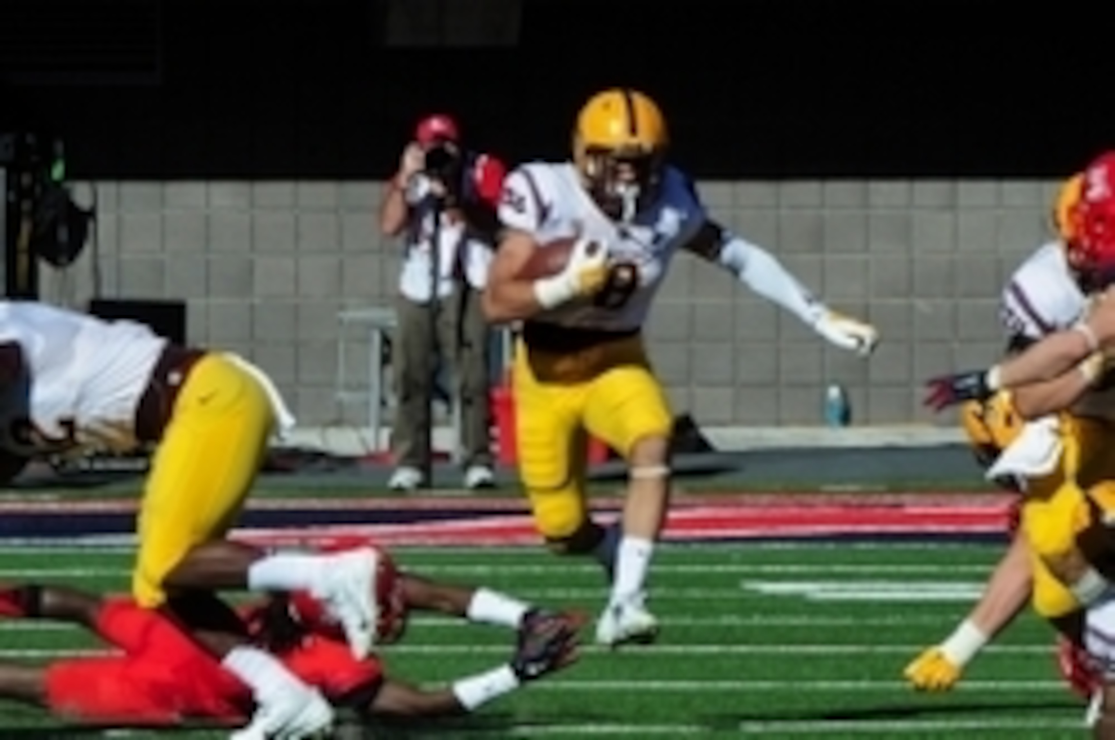 RB D.J. Foster