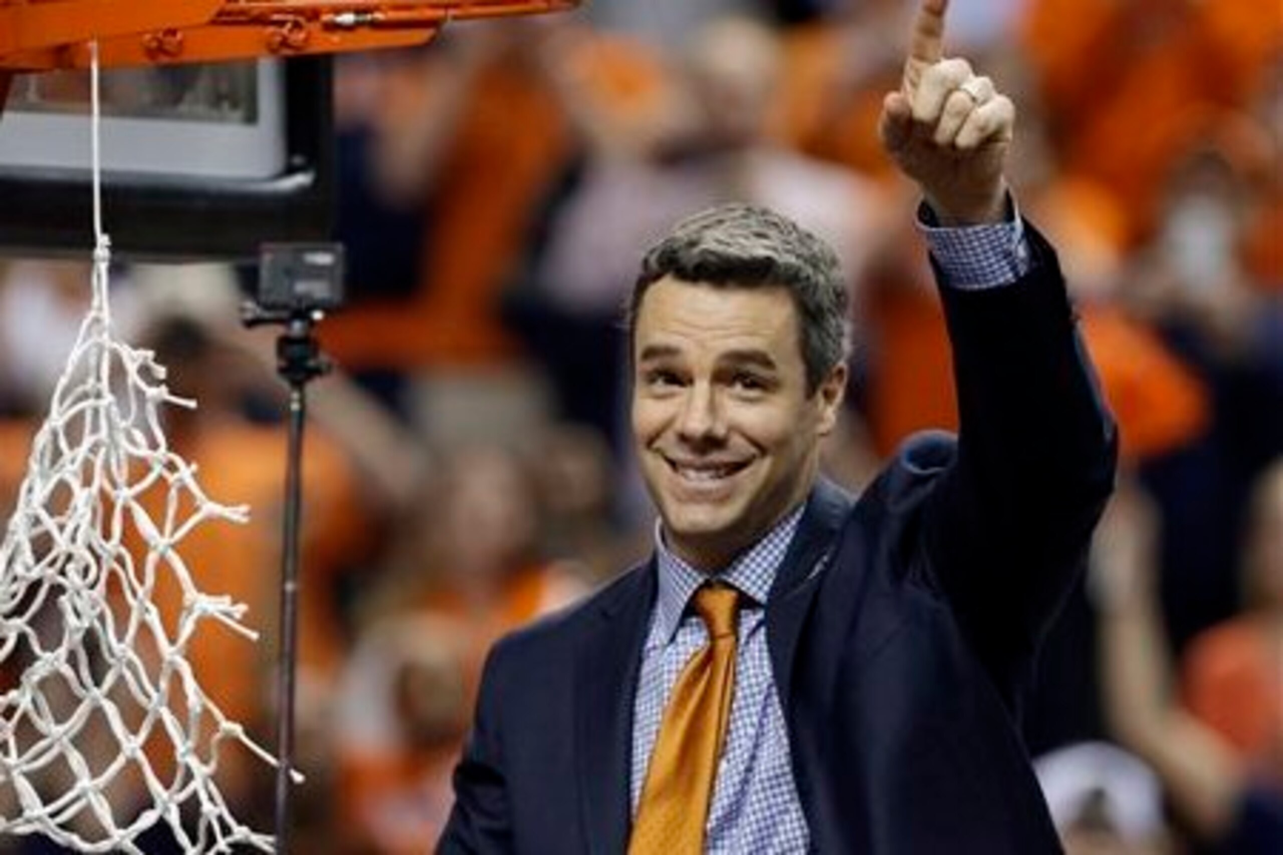 Virginia head coach Tony Bennett