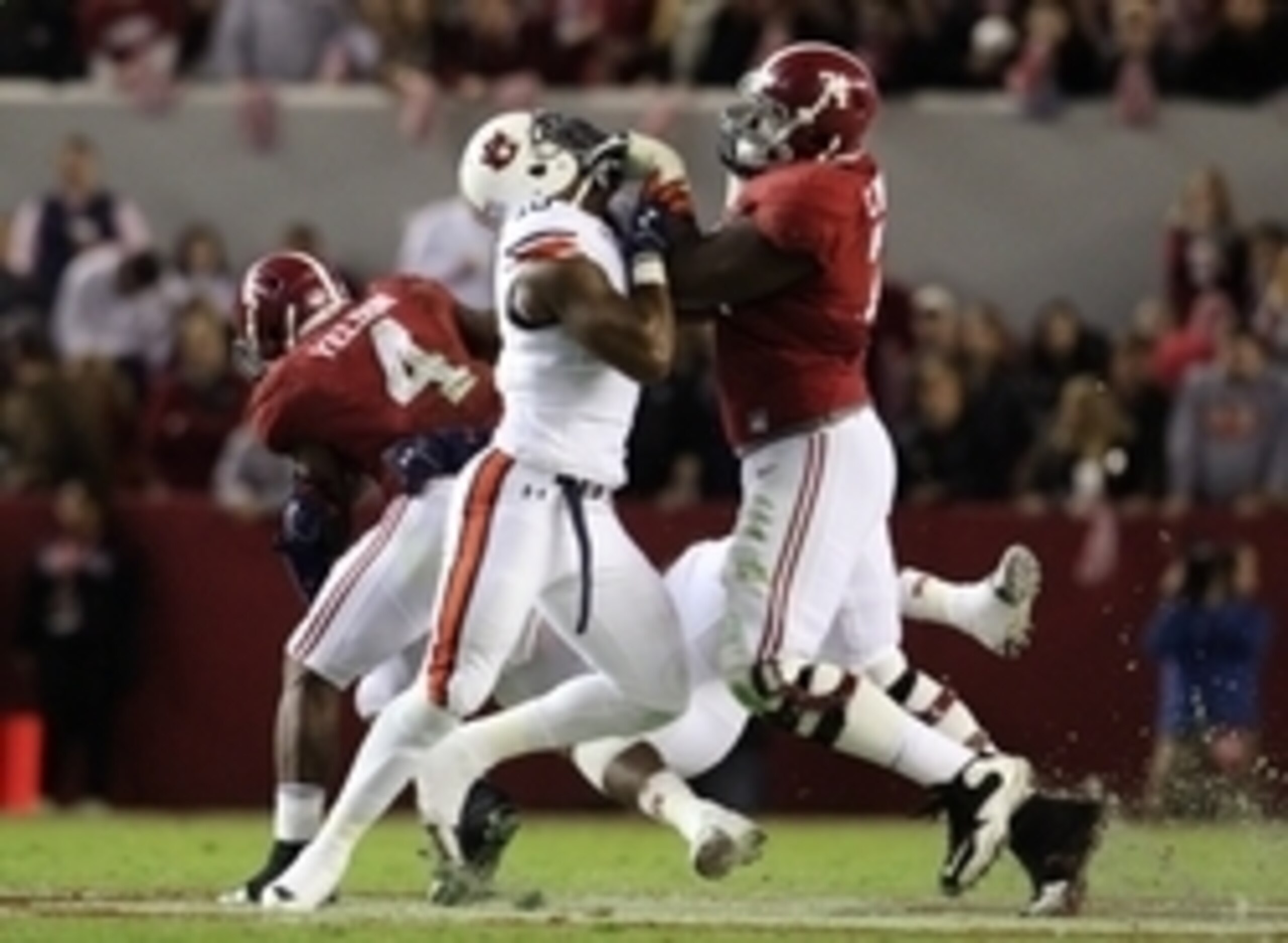 Cam Robinson was an immediate force for Alabama's offense.