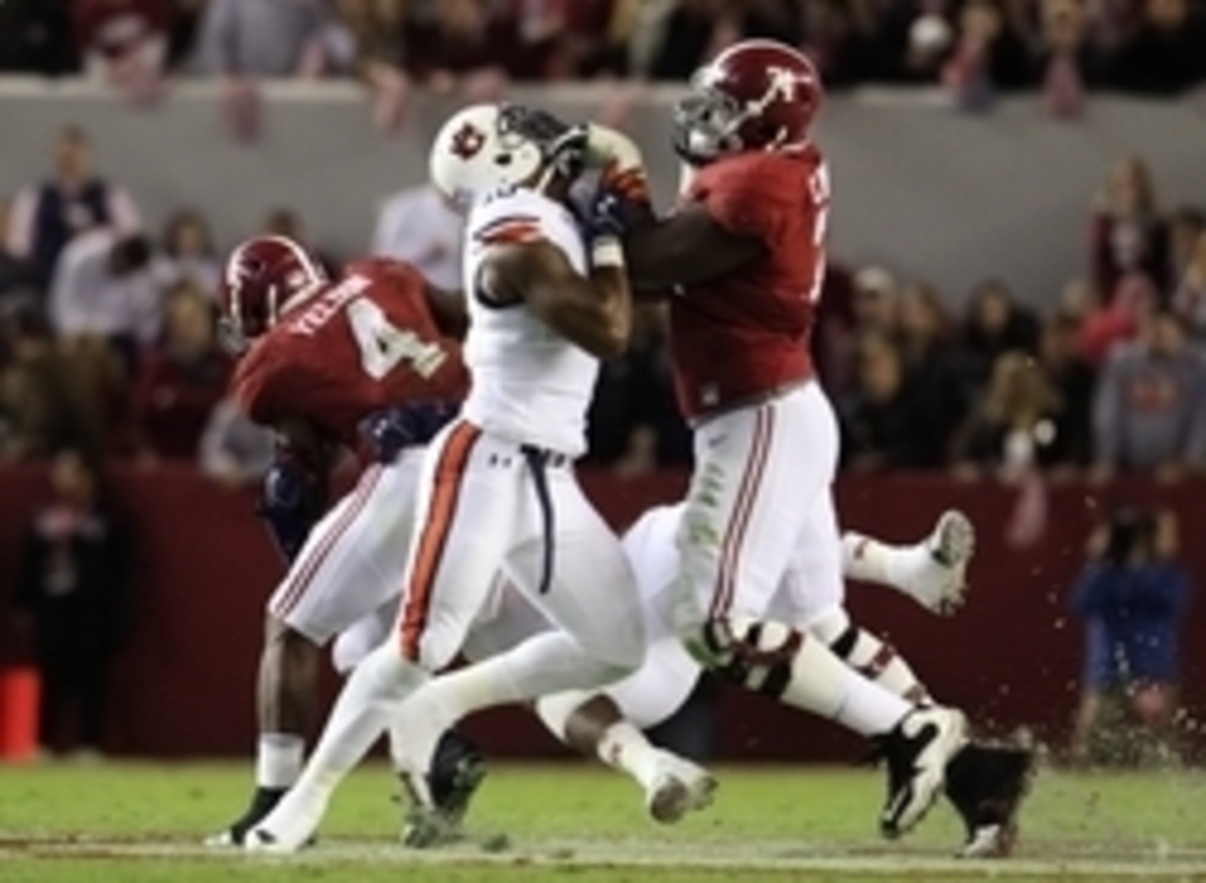 Cam Robinson was an immediate force for Alabama's offense.