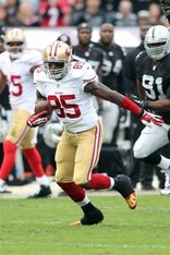 Vernon Davis has only 25 receptions this year. Vernon Davis has only 25 receptions this year.