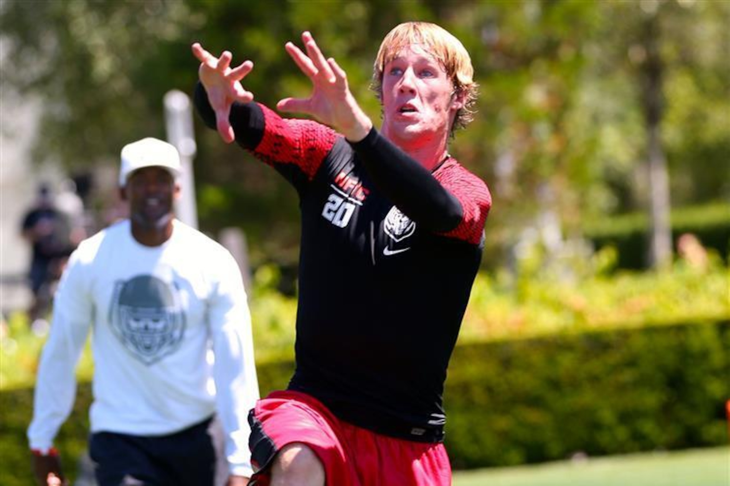 4-star WR Trent Irwin is a candidate to make his commitment during bowl season.