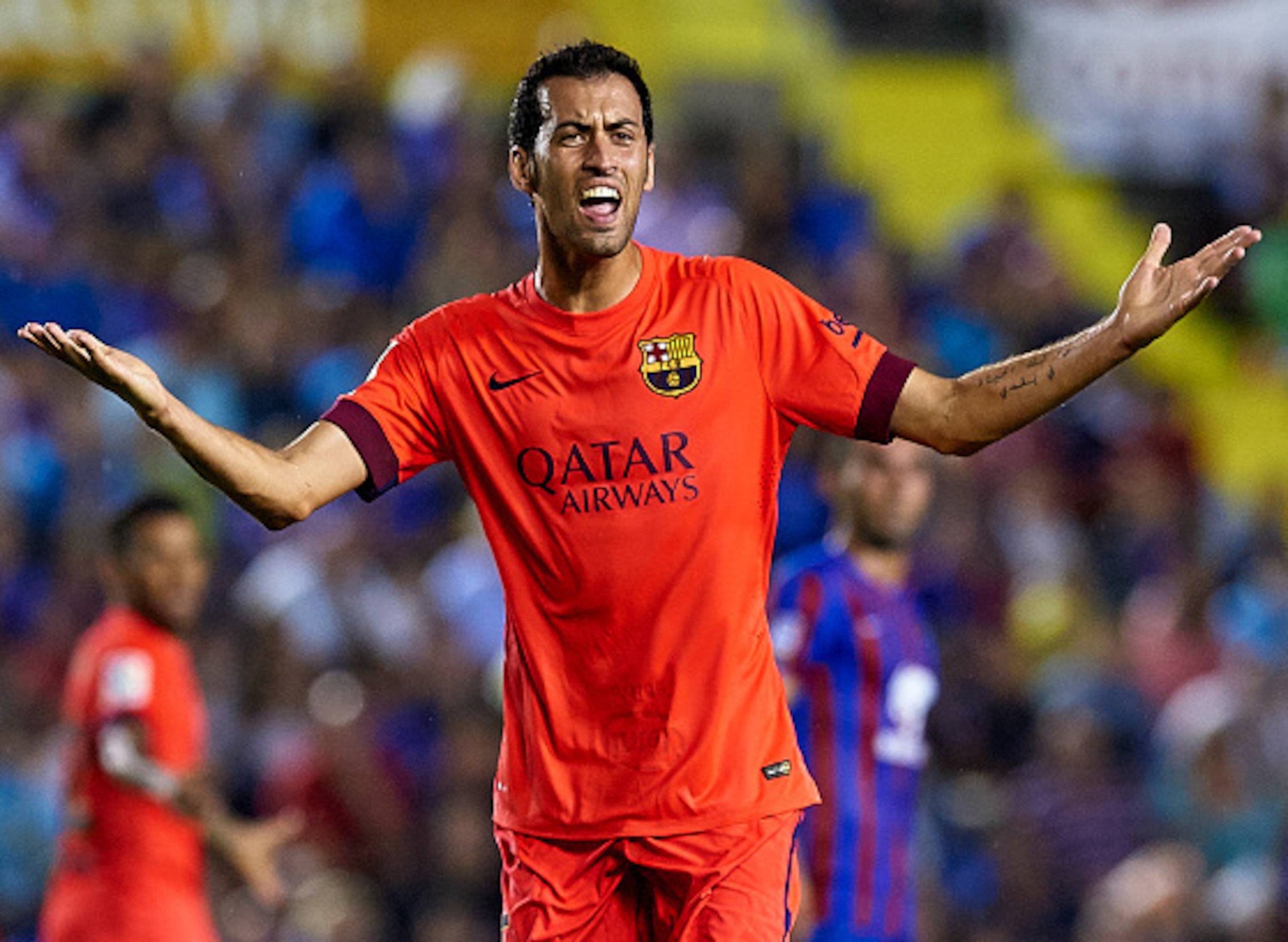 Is there a more complete central midfielder than Sergio Busquets?
