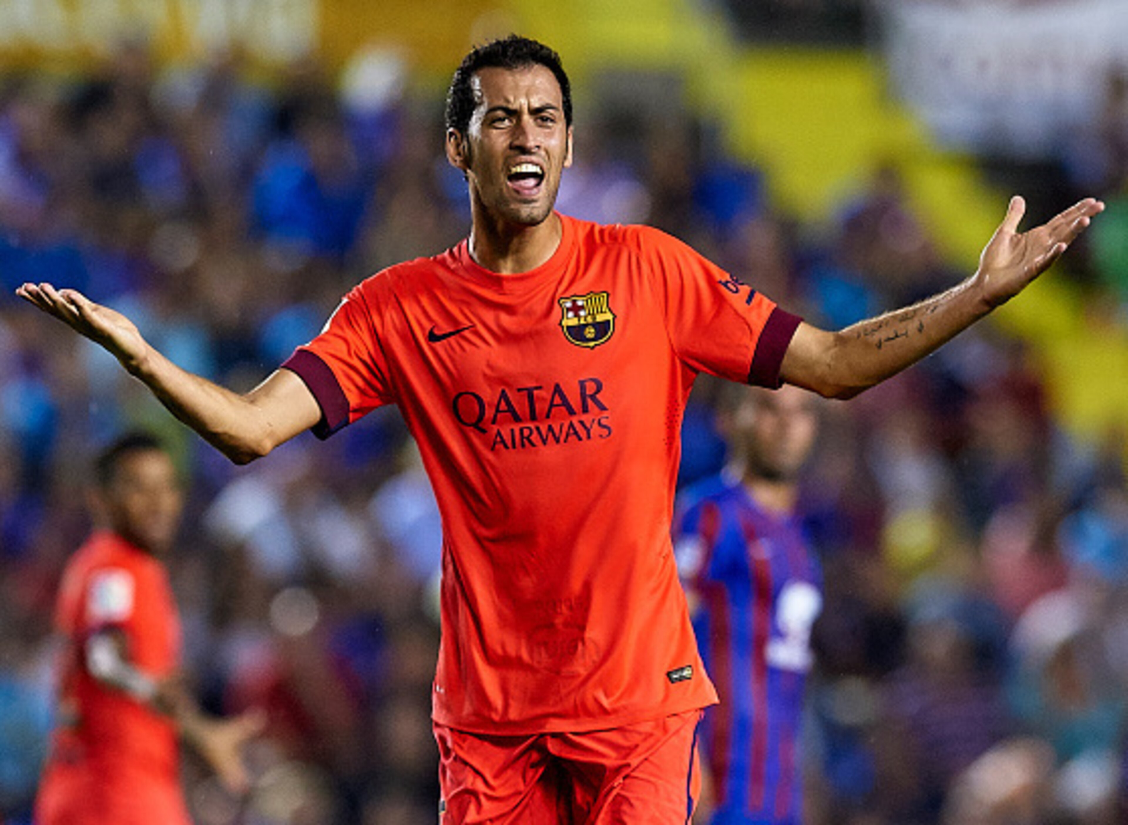 Is there a more complete central midfielder than Sergio Busquets?