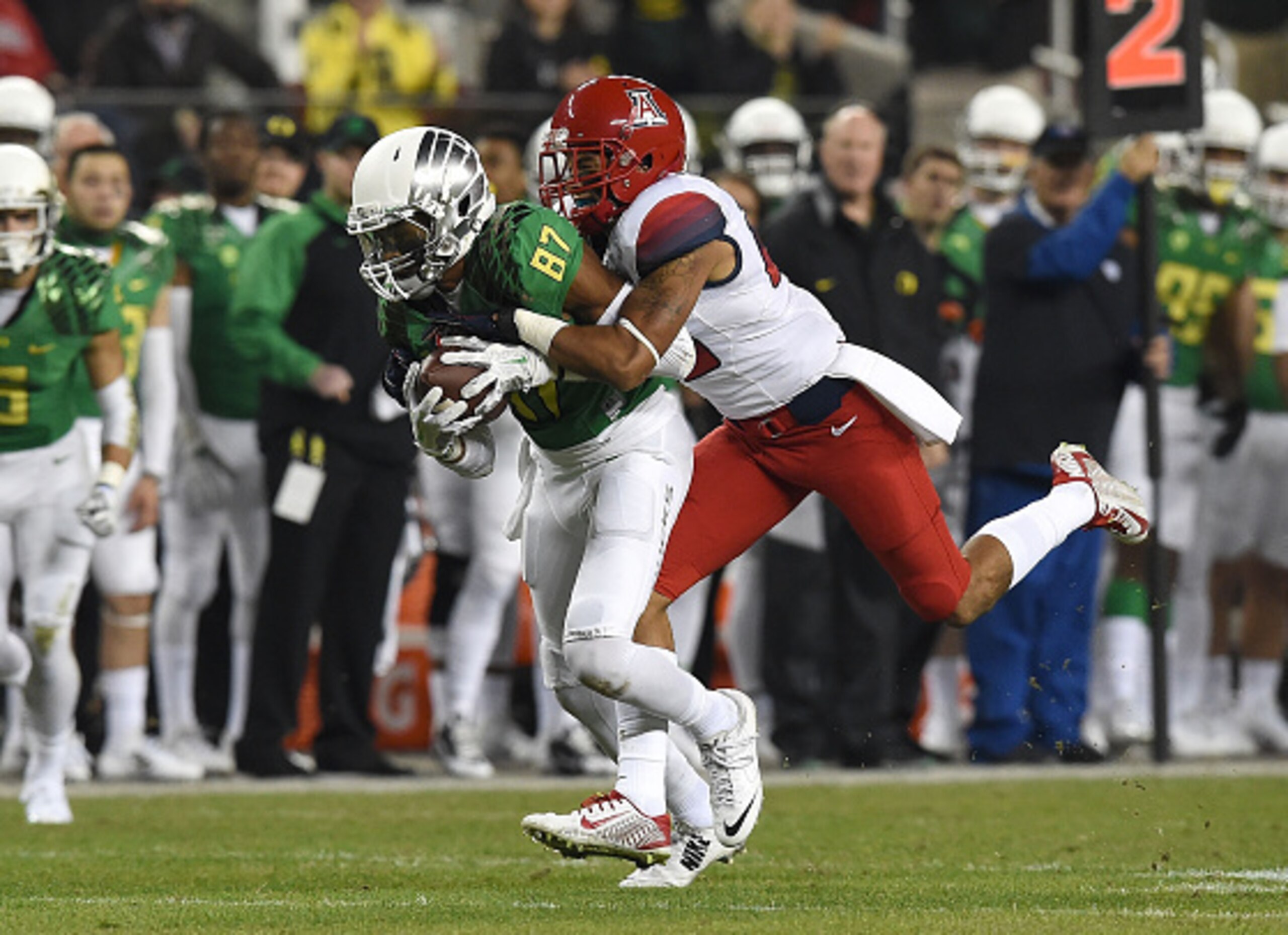 WR Darren Carrington