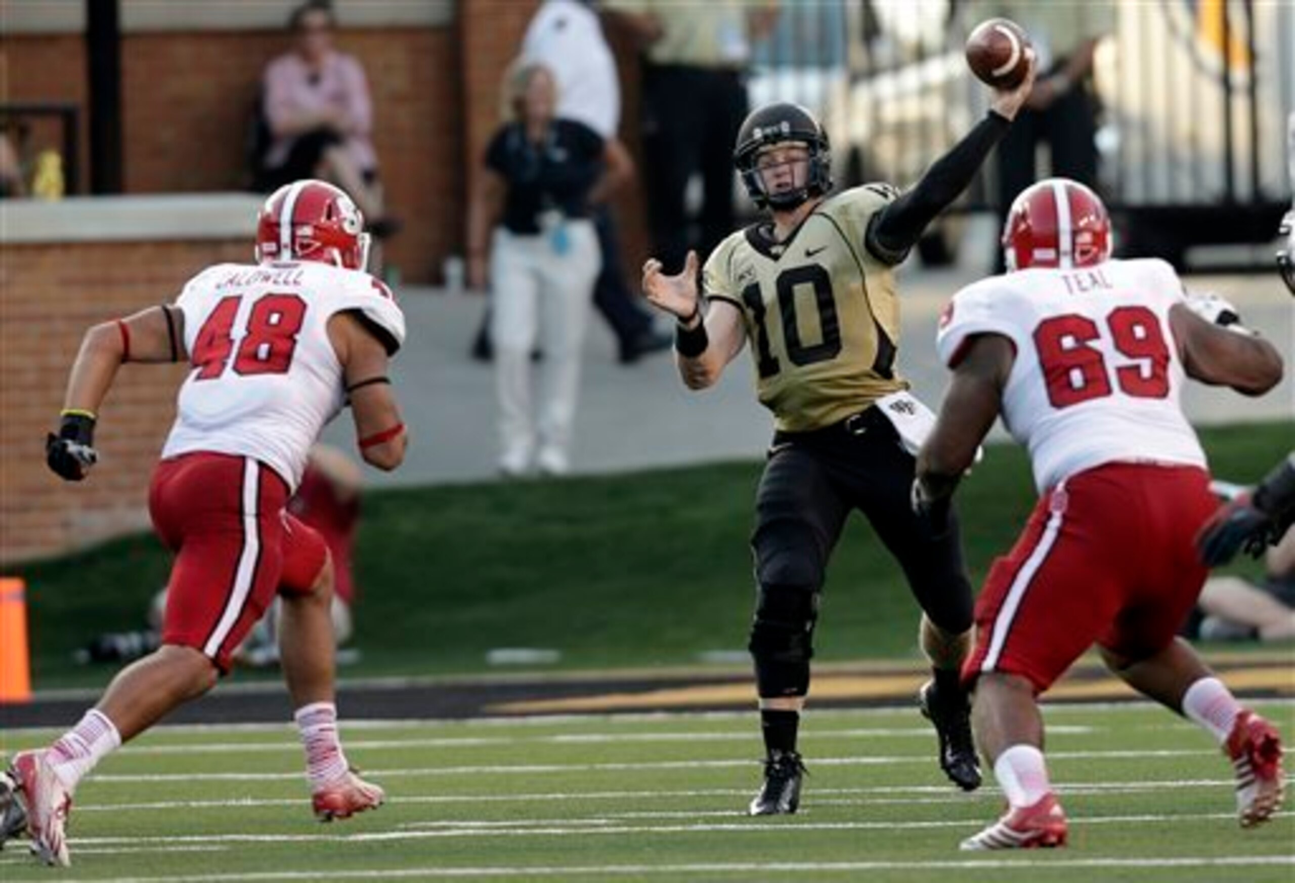 Thomas Teal was a key cog for N.C. State's defense this fall.