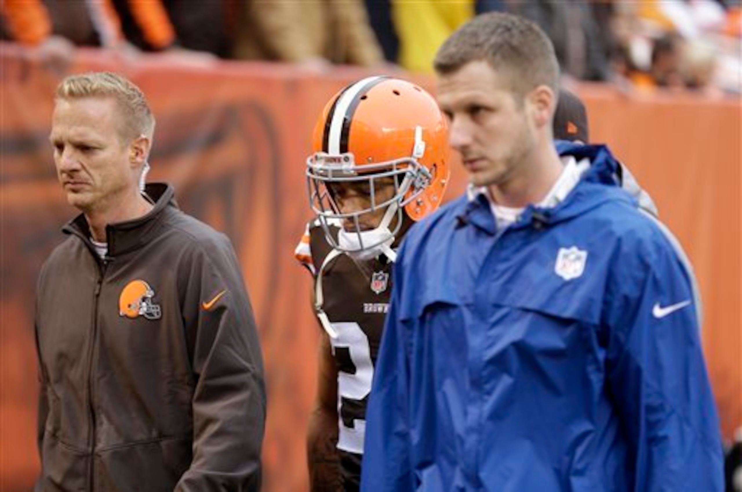 Joe Haden leaves last Sunday's game with a shoulder injury Joe Haden leaves last Sunday's game with a shoulder injury