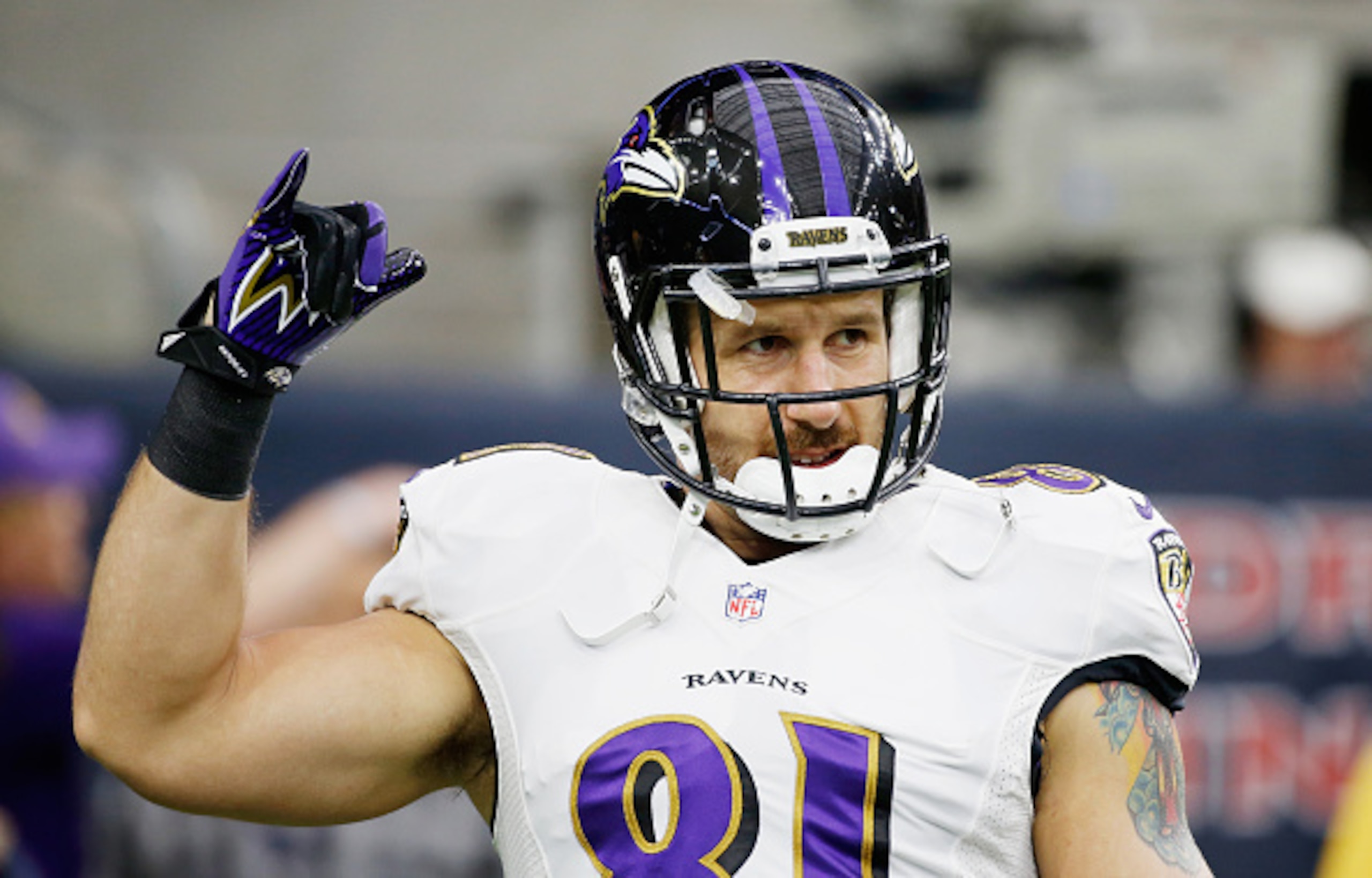 Owen Daniels could be a realistic veteran option for the 49ers if they elect to replace Vernon Davis.