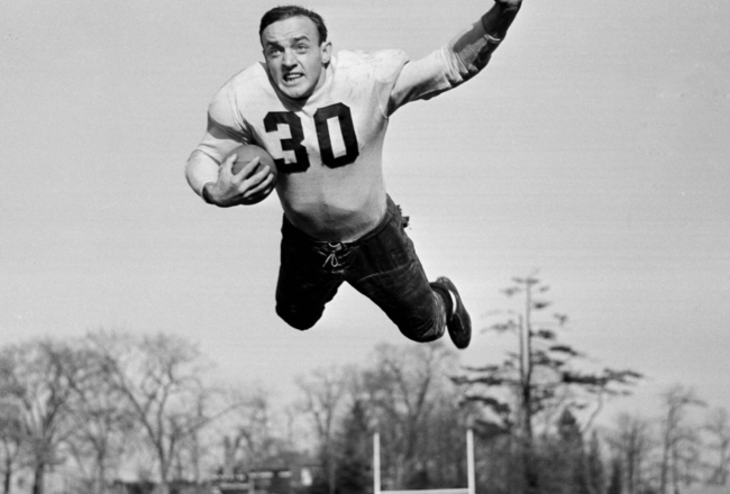 Clark Hinkle got the winning touchdown for the Pack in 1939.
