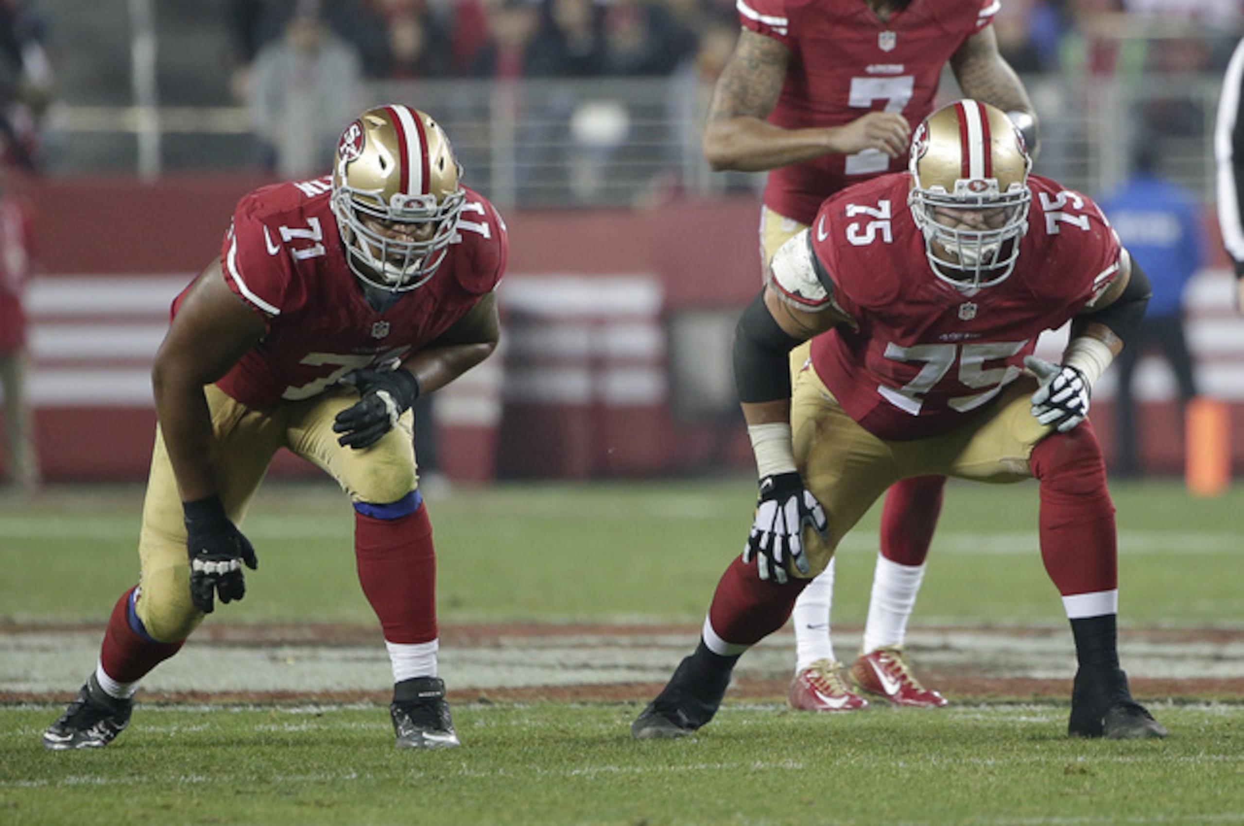 The 49ers' O-line suffered a few scary moments with injured players.