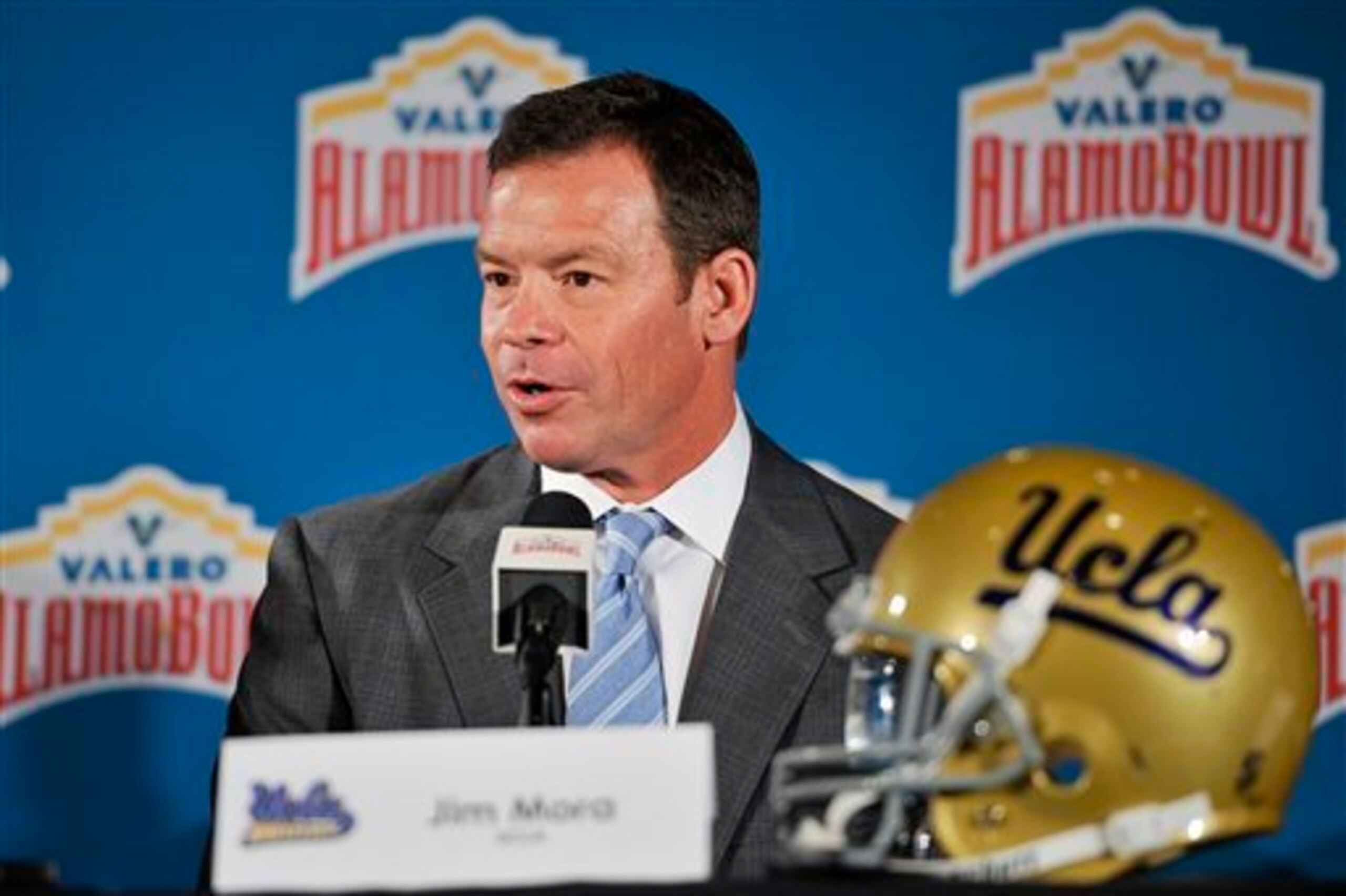 UCLA coach Jim Mora