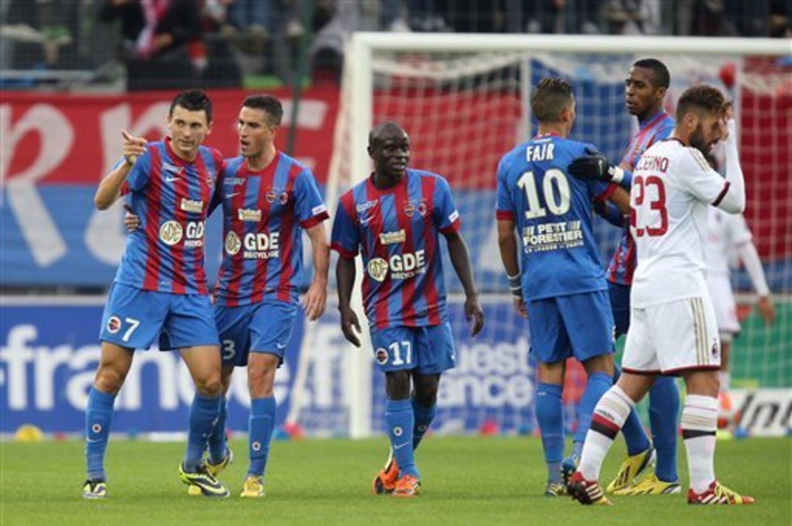 Duhamel (No.7) has six goals this season.