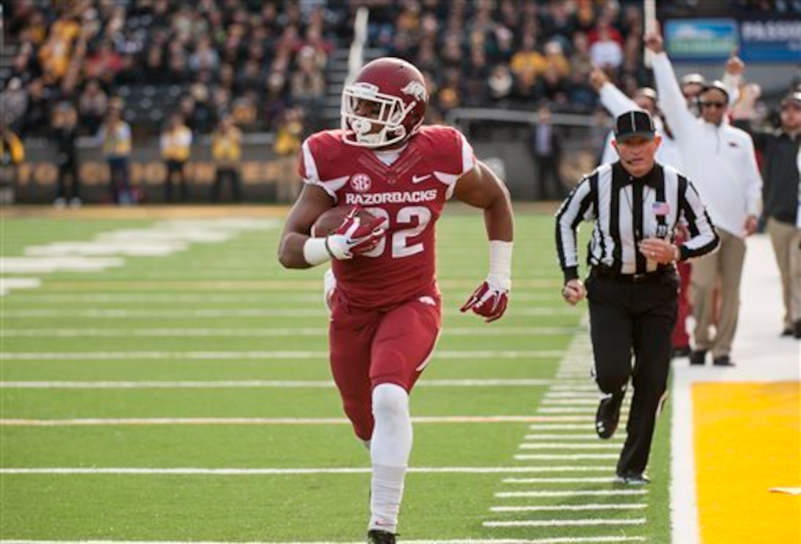 Jonathan Williams played a huge role in Arkansas' rush to postseason eligibility.