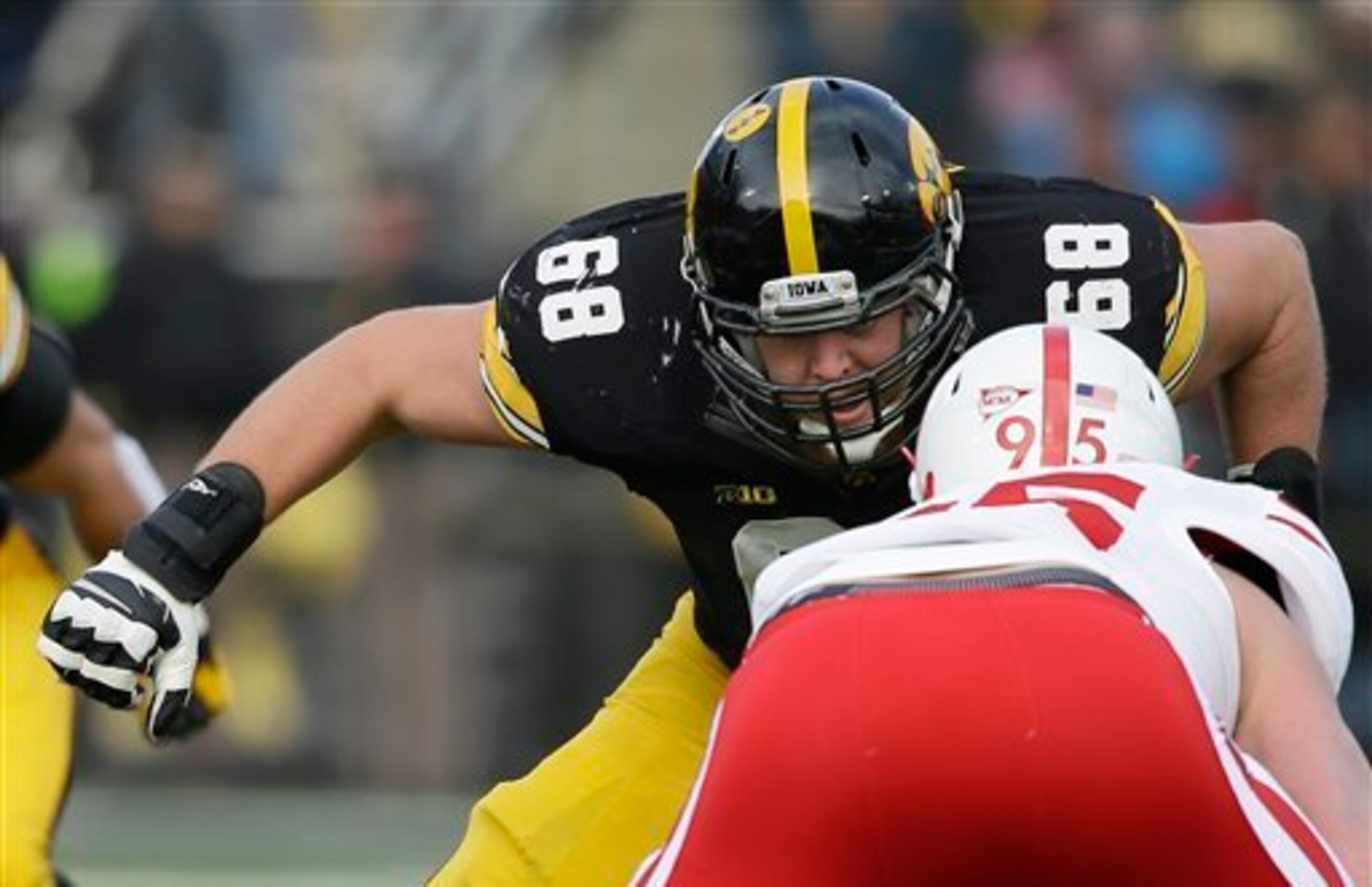 Brandon Scherff is a key piece of Iowa's offensive success this fall.