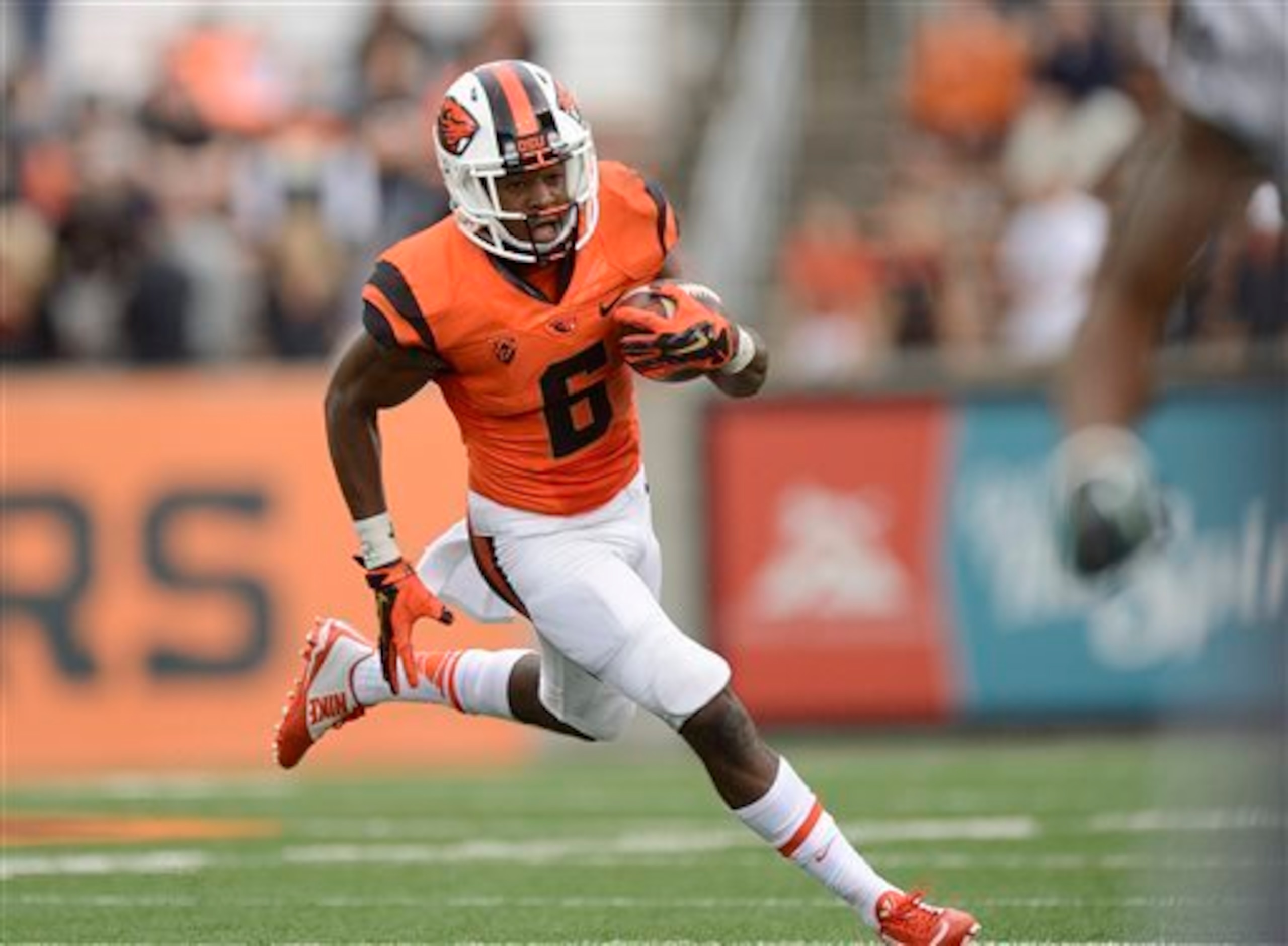Victor Bolden became Oregon State's top receiver this fall.