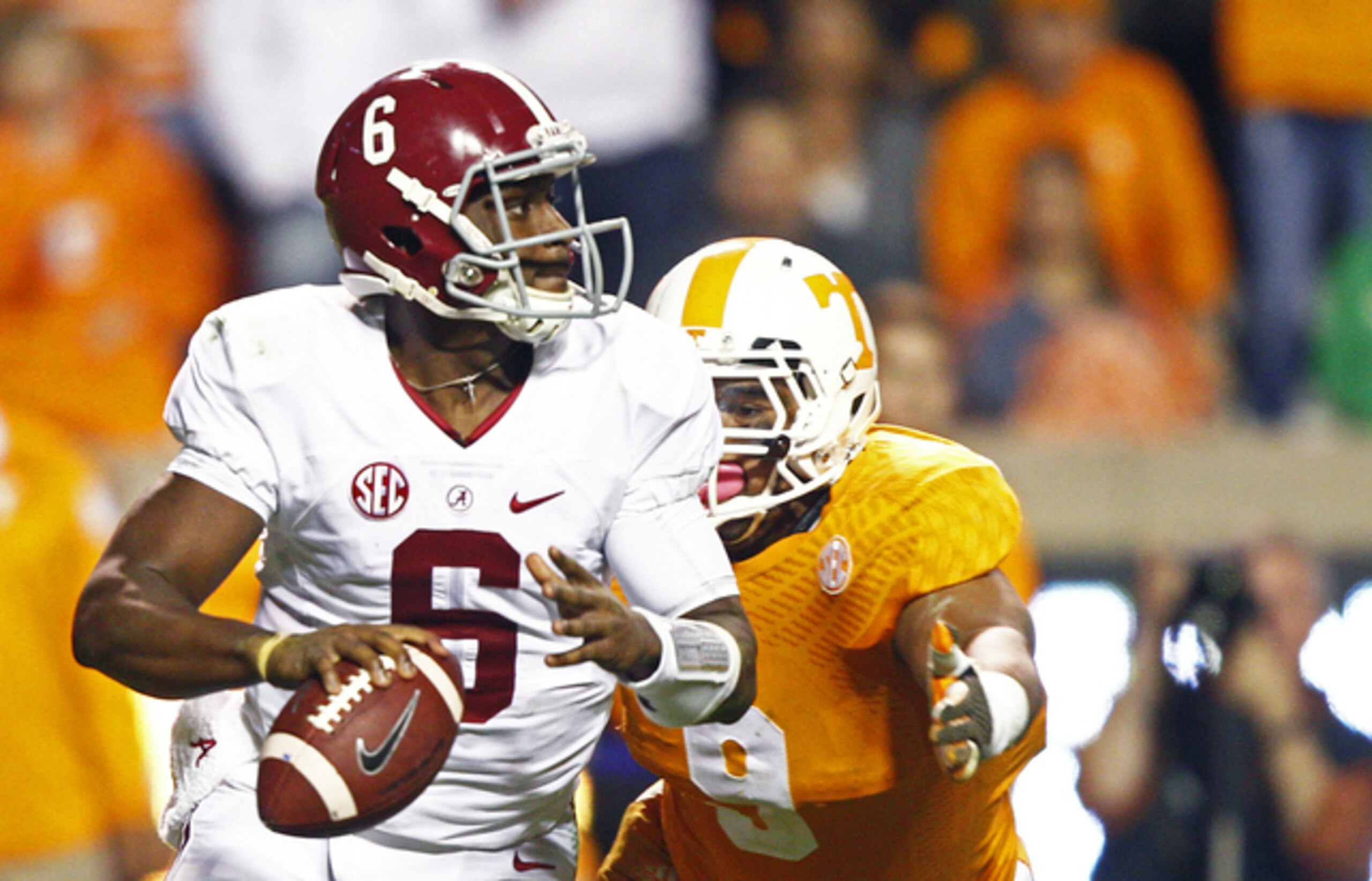 Derek Barnett emerged as one of the SEC's top pass rushers this fall.