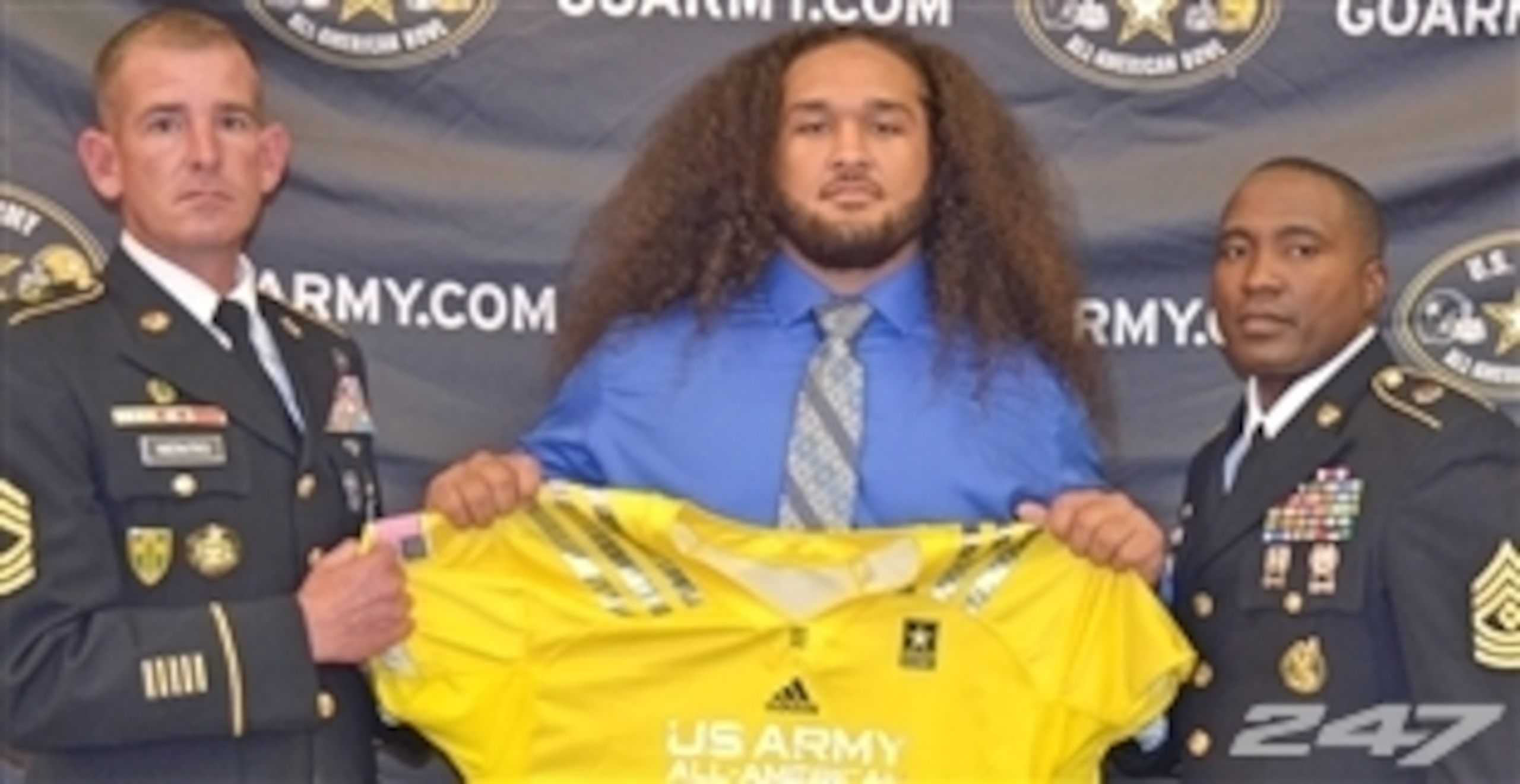 Defensive lineman Ainuu Taua Defensive lineman Ainuu Taua