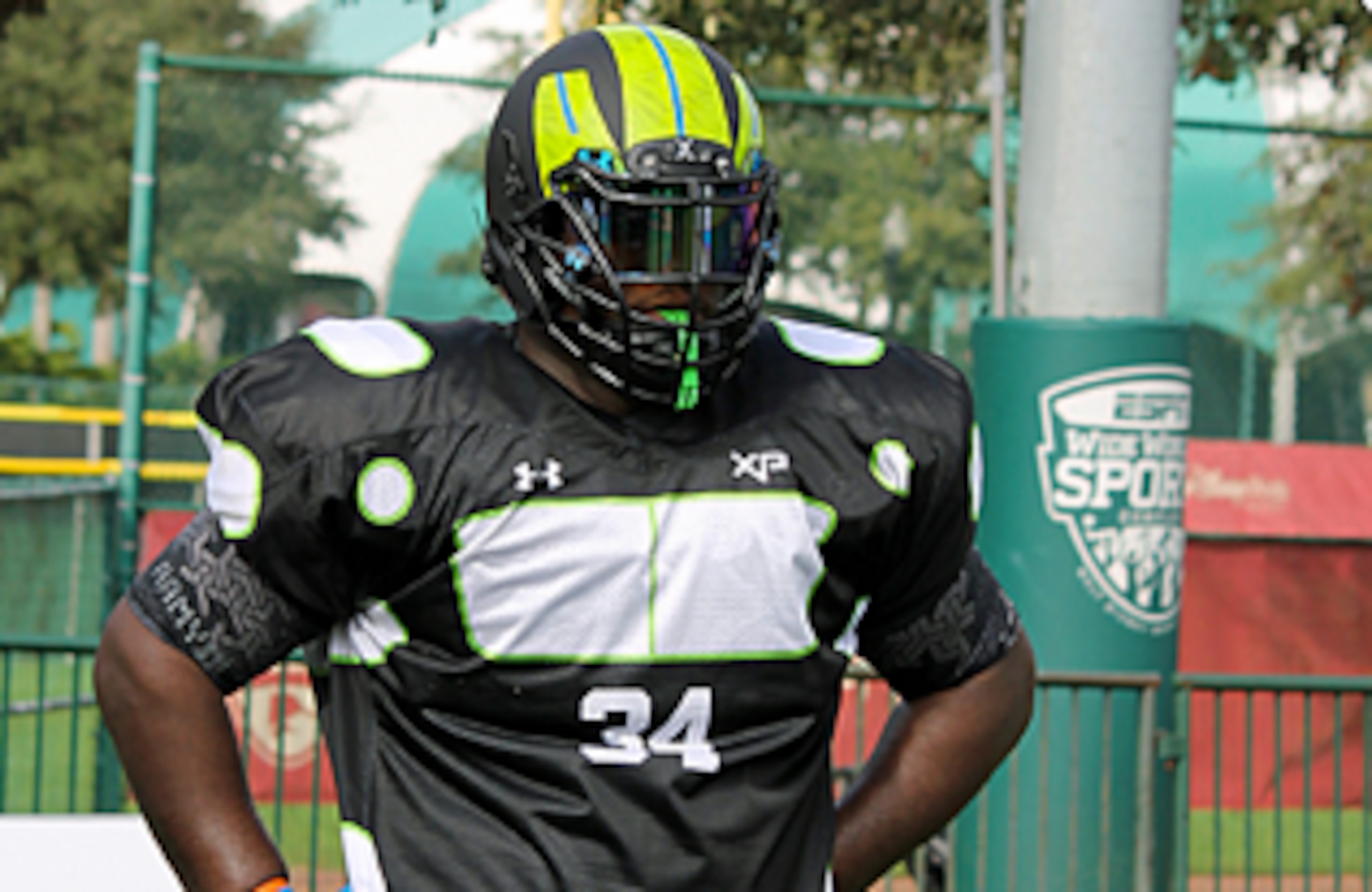 5-star DT prospect Daylon Mack