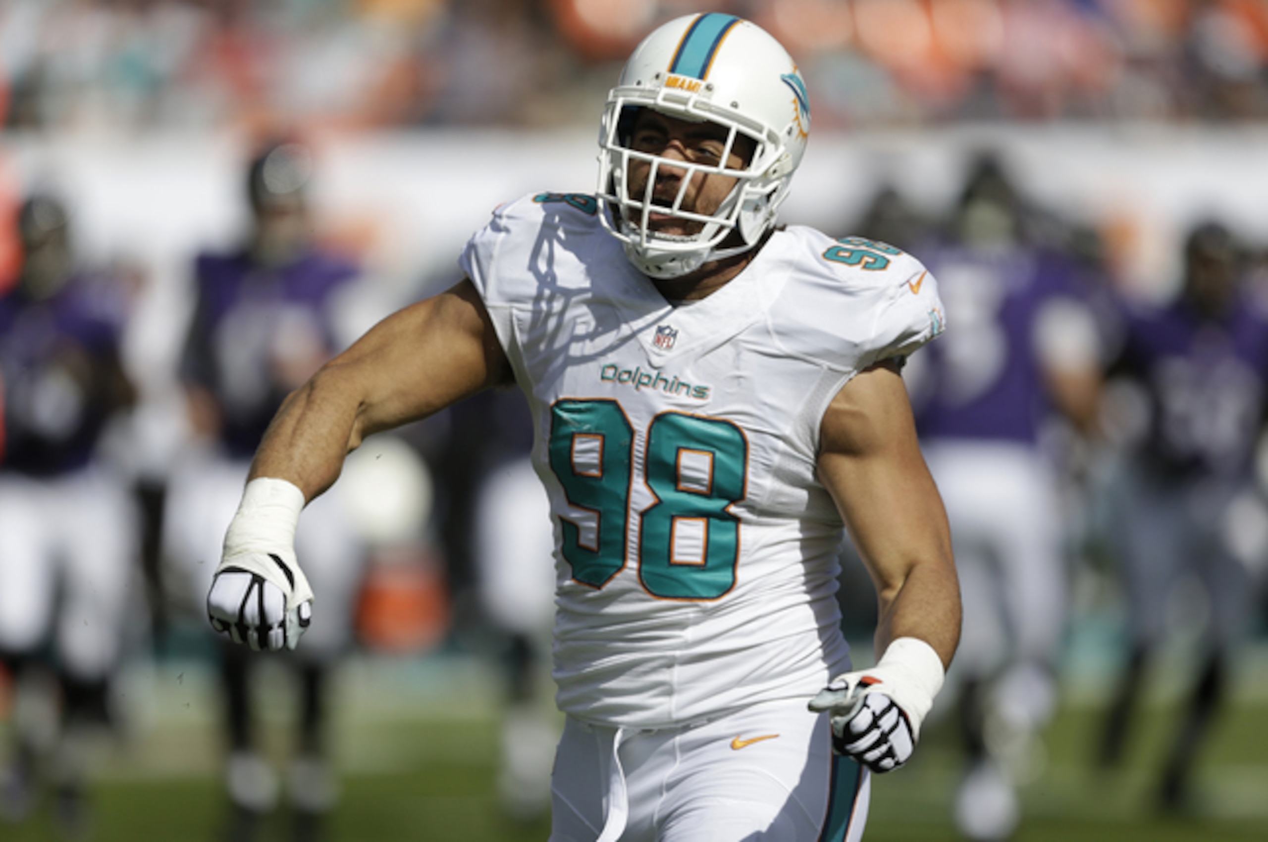 Jared Odrick is just one of a few key Dolphins players set to hit free agency.