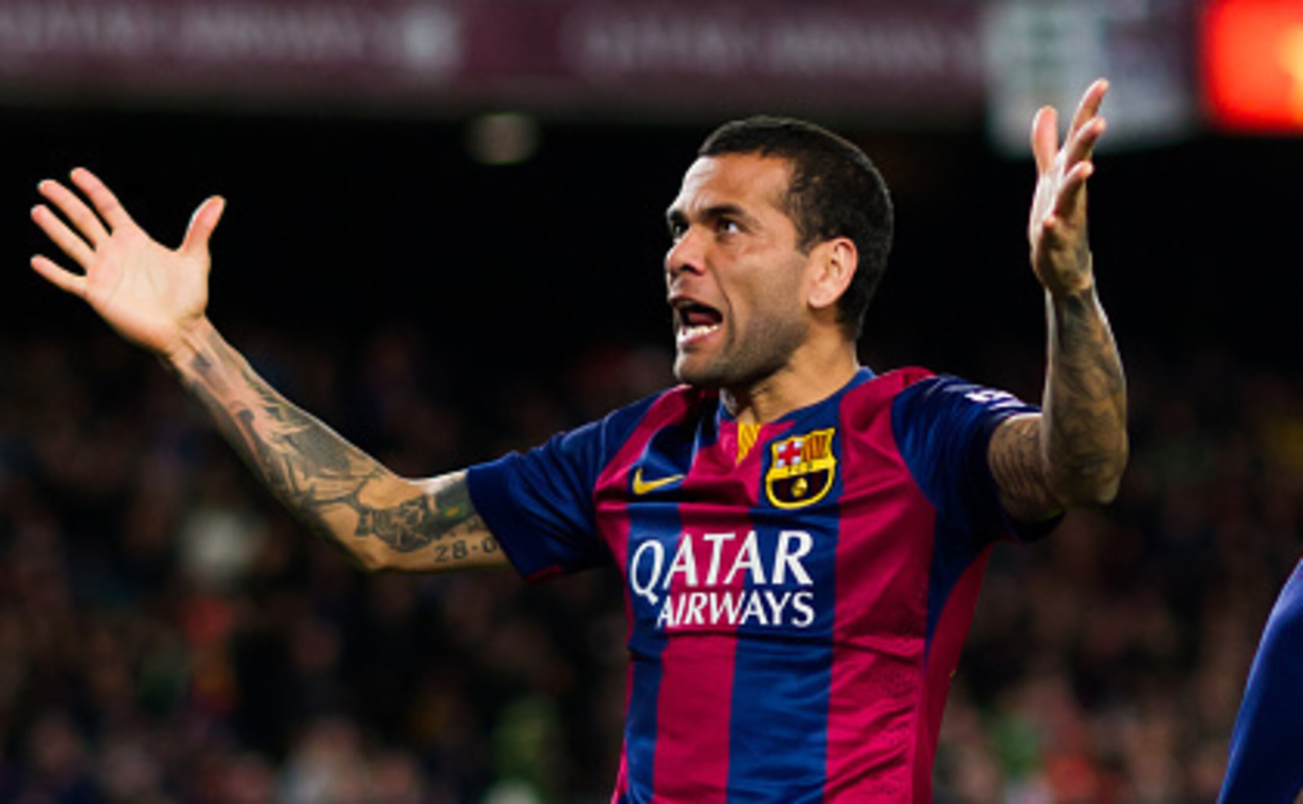 Is Dani Alves heading out of the Camp Nou exit door?