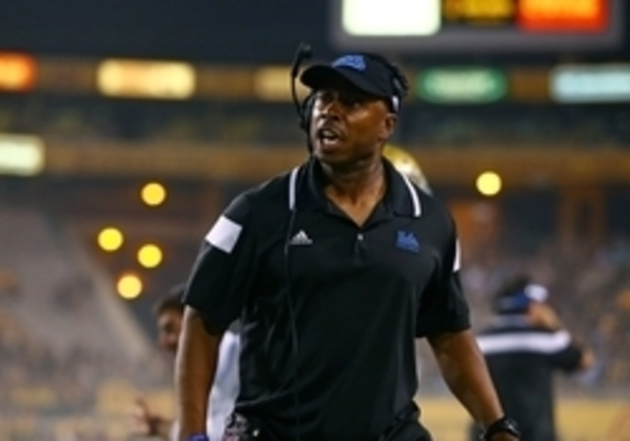 WR coach Eric Yarber.