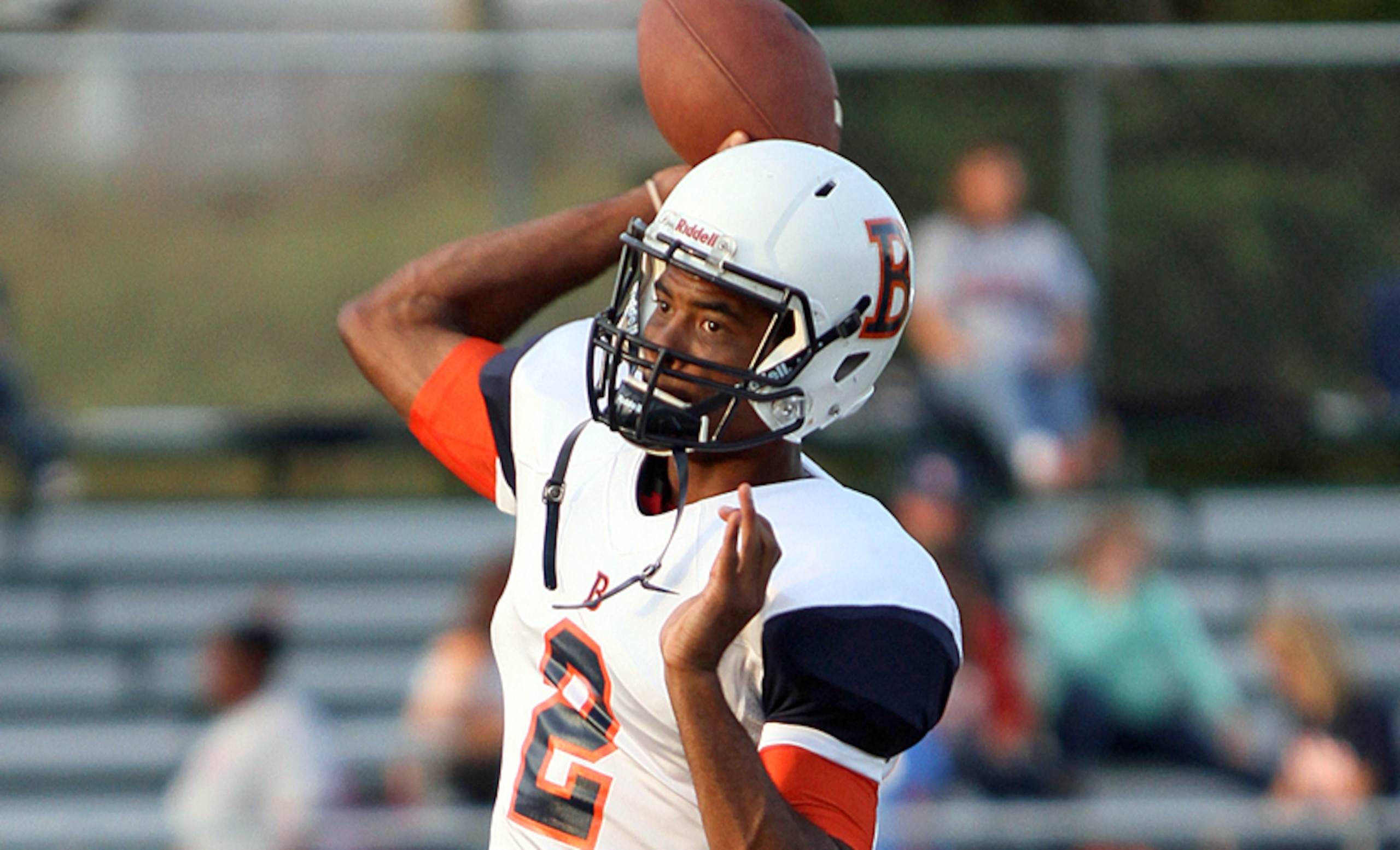 Murfreesboro (Blackman HS) quarterback Jauan Jennings is one of the signal-callers UT is bringing in.