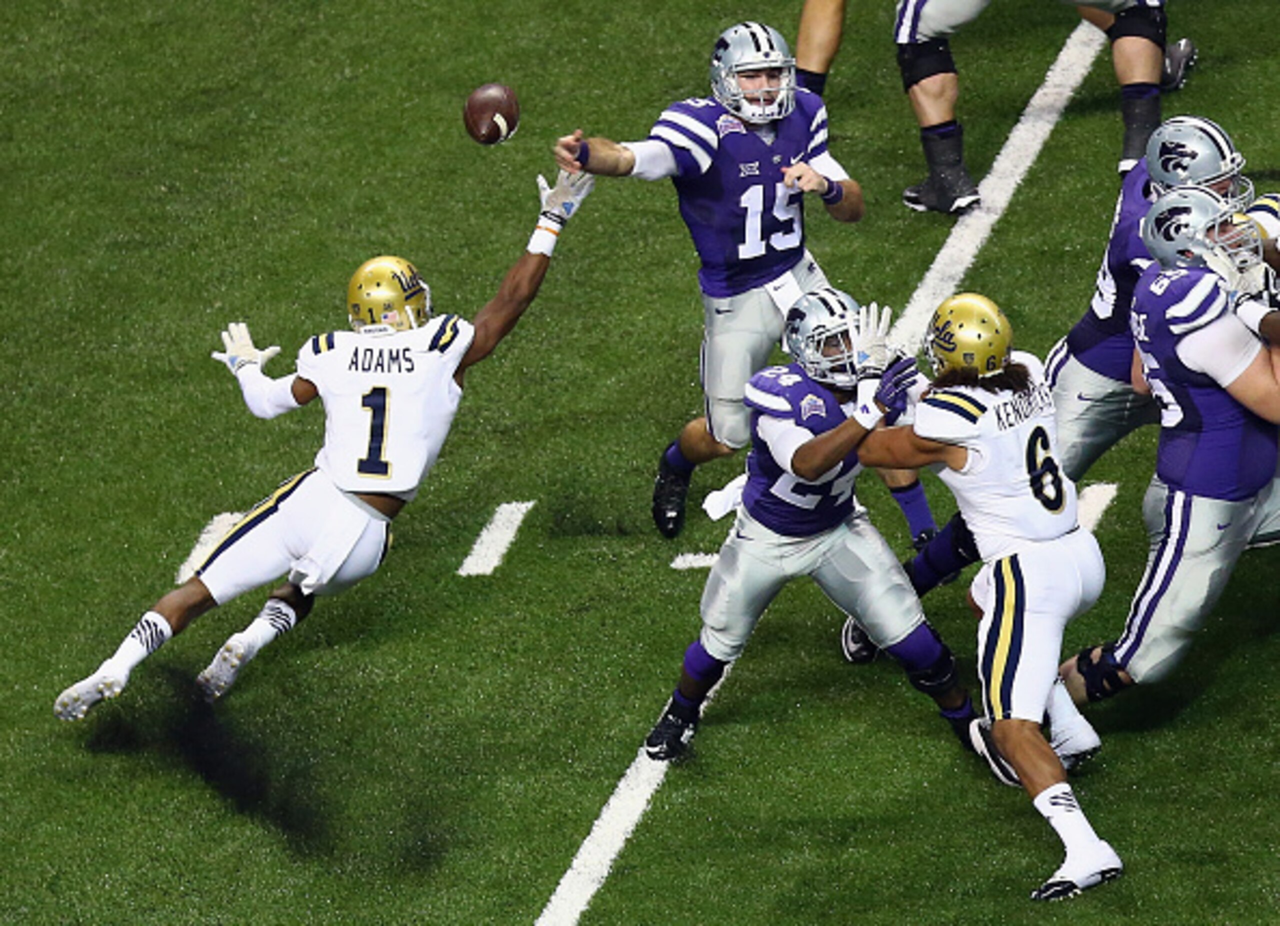Adams trying to make a play.
