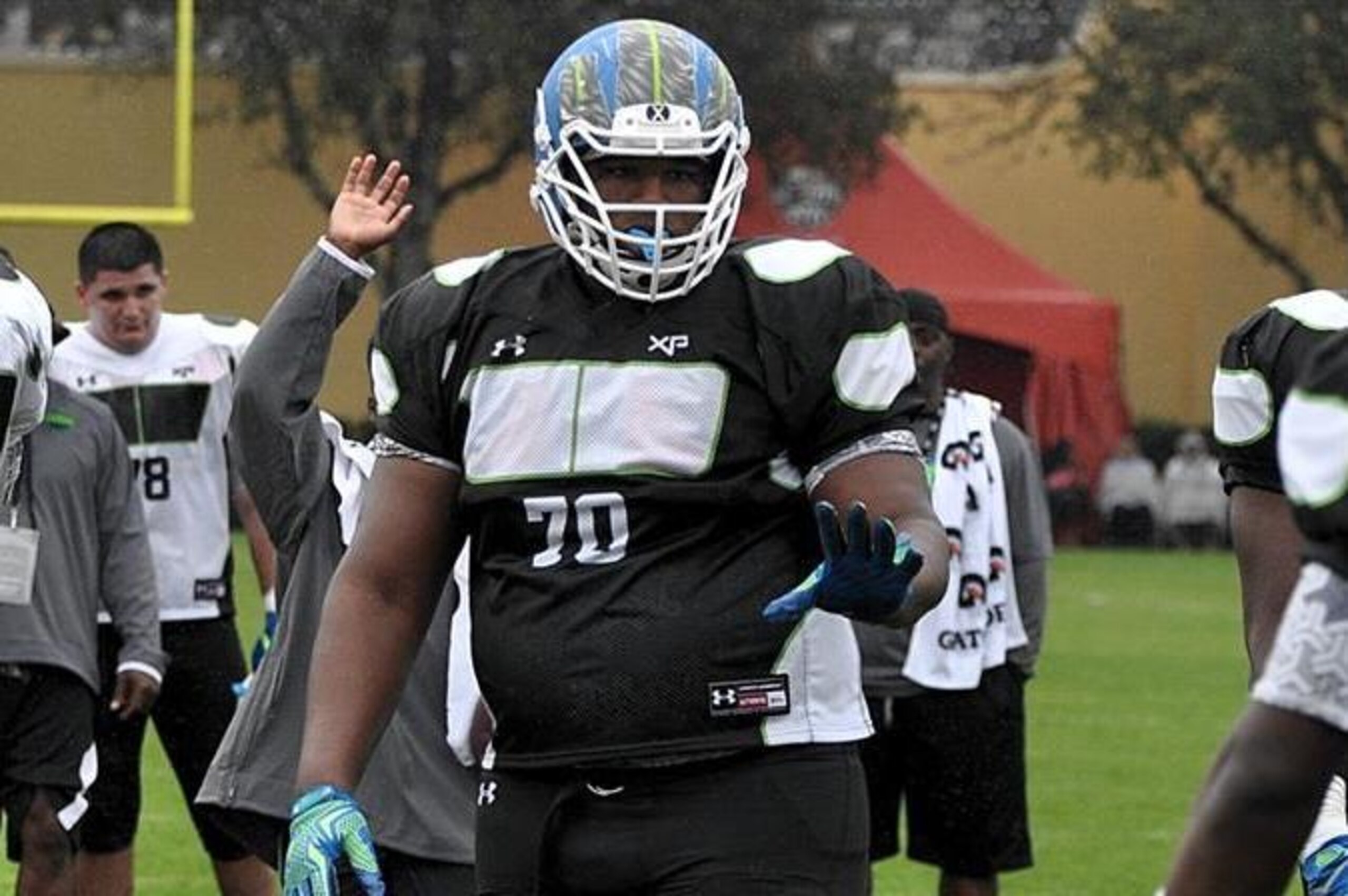Virginia Tech commit Tim Settle