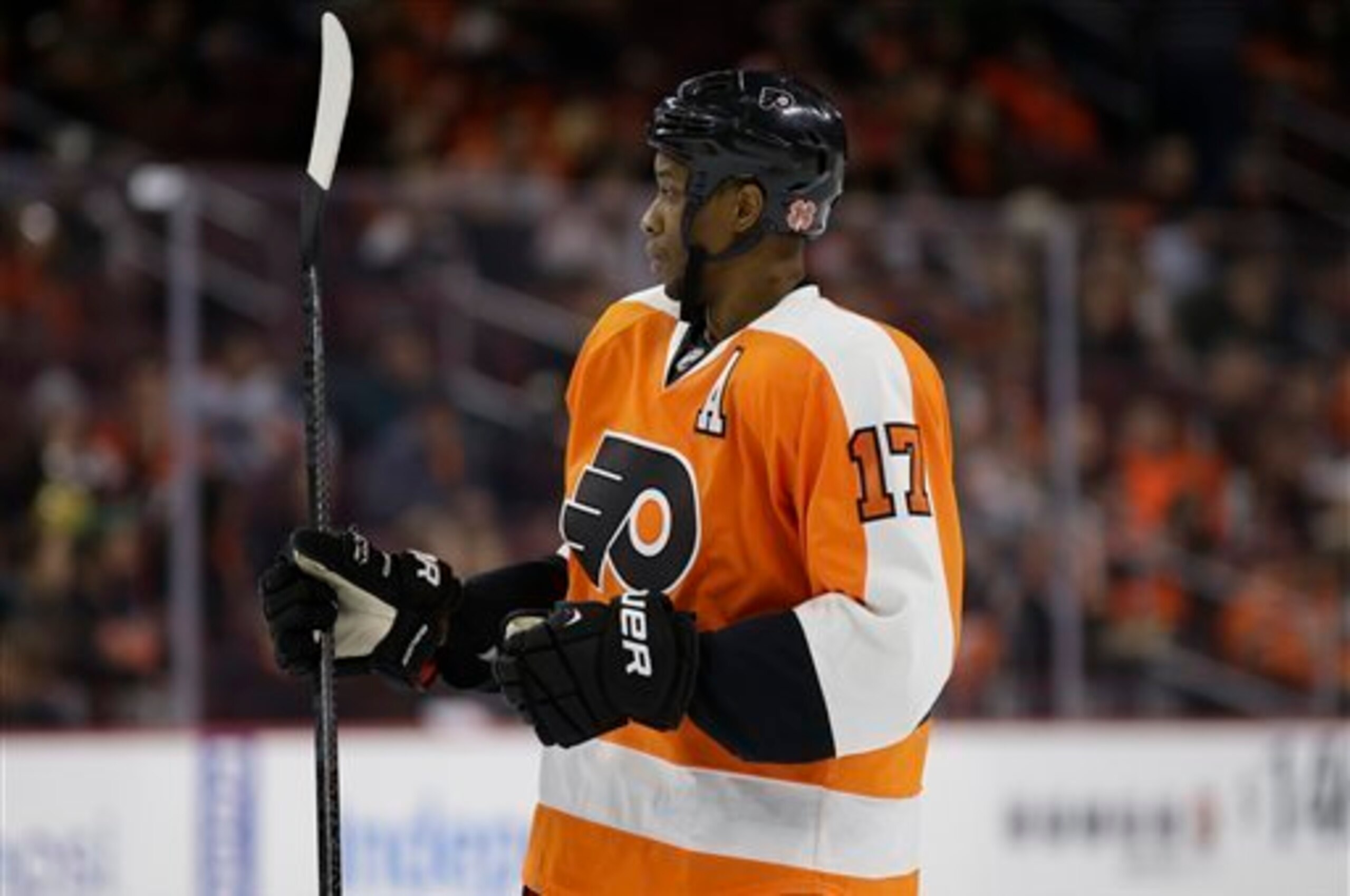 Wayne Simmonds is very effective on the power play.