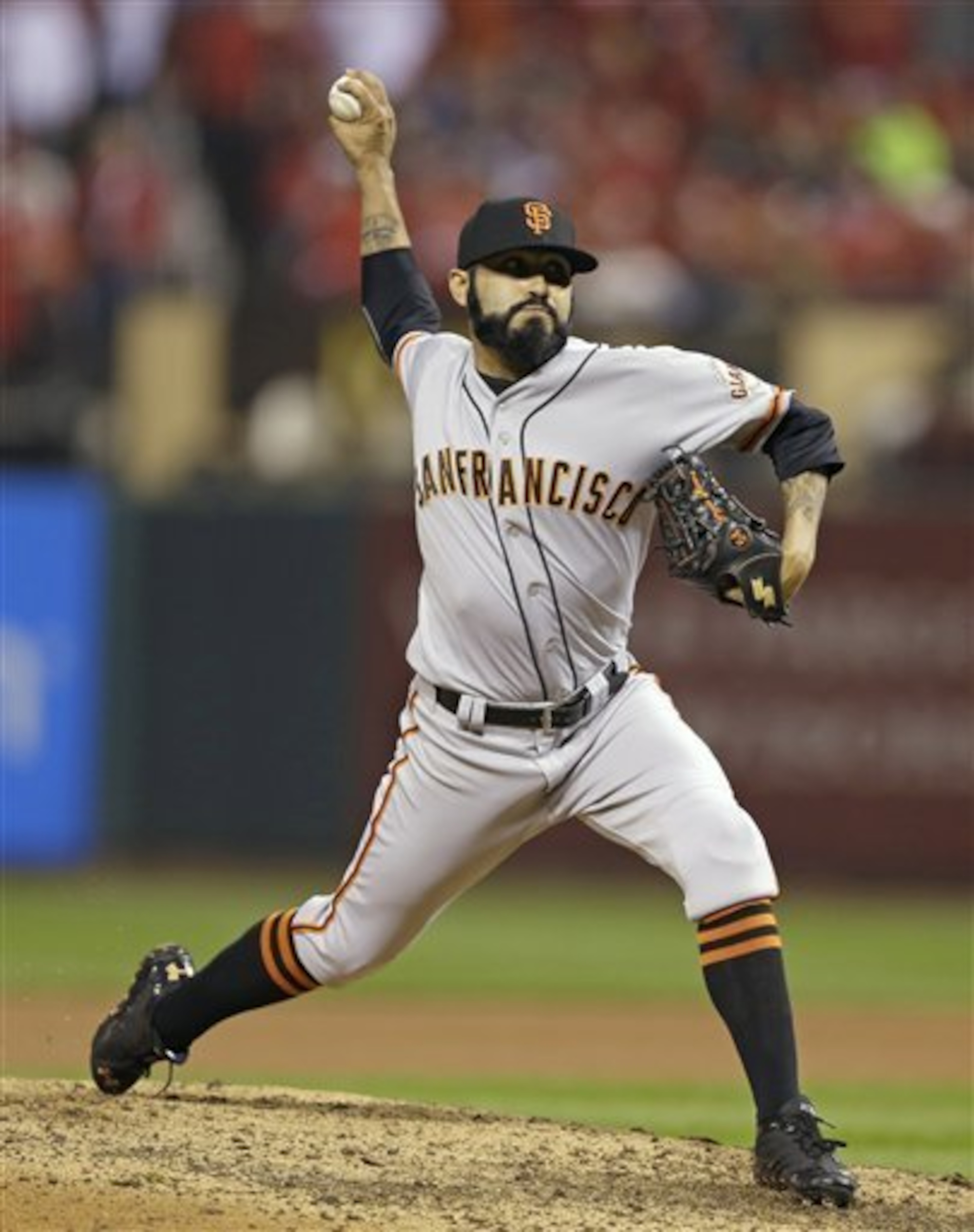 Sergio Romo returns to San Francisco for two more years.
