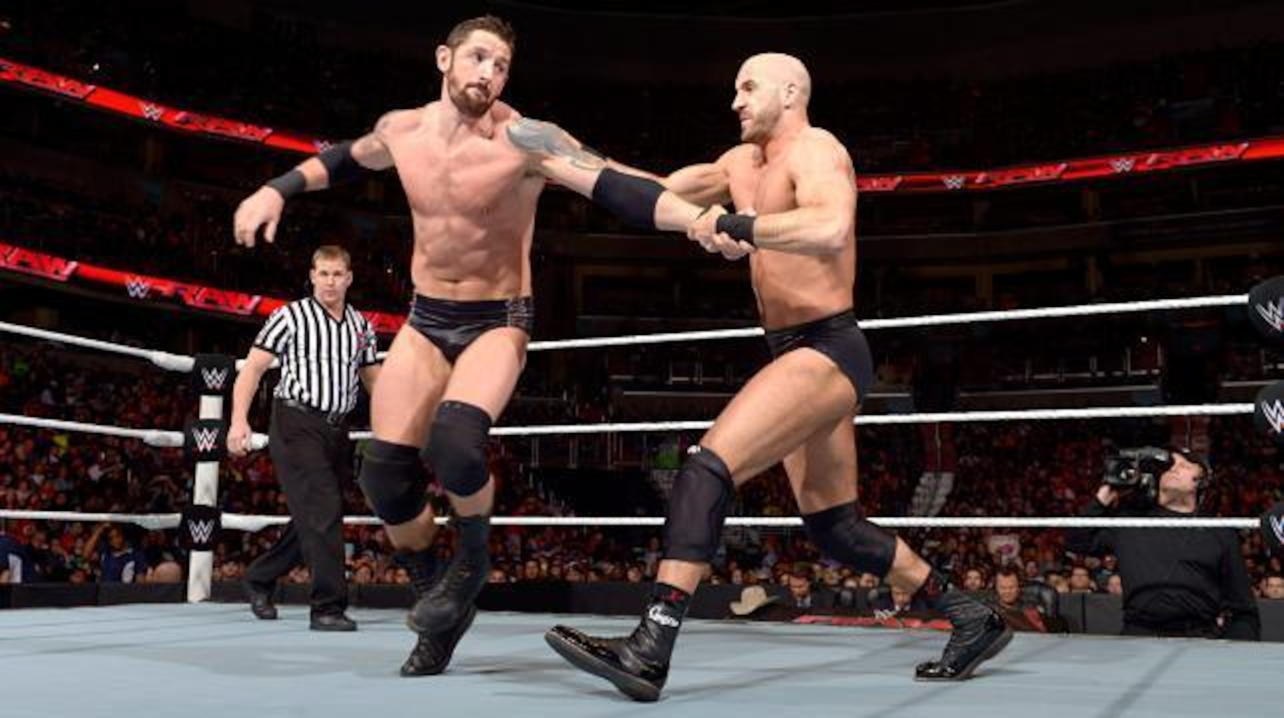 Bad News Barrett and Cesaro clash for the first time ever on Raw.