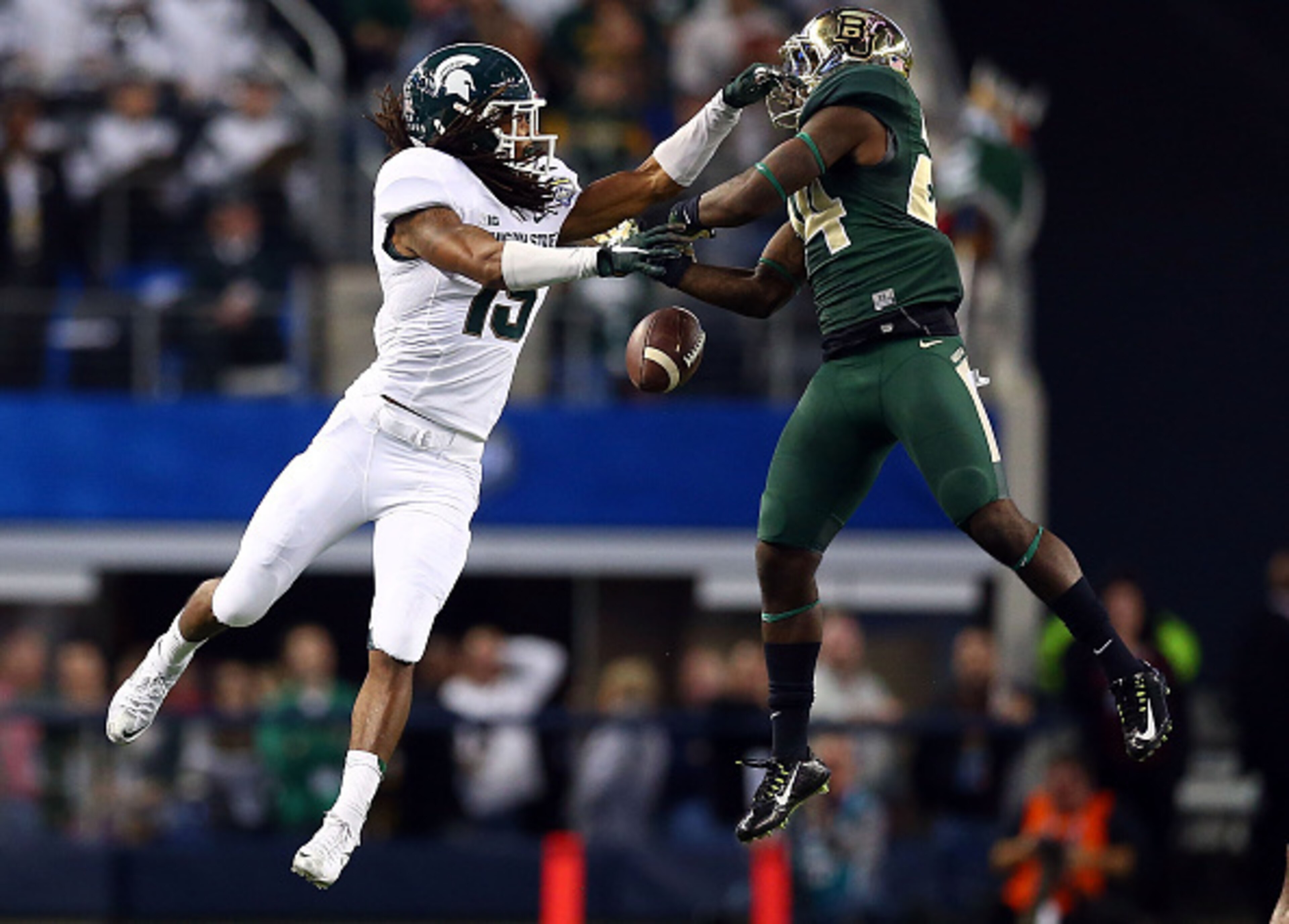Trae Waynes, (15), has shown good cover skills in college.