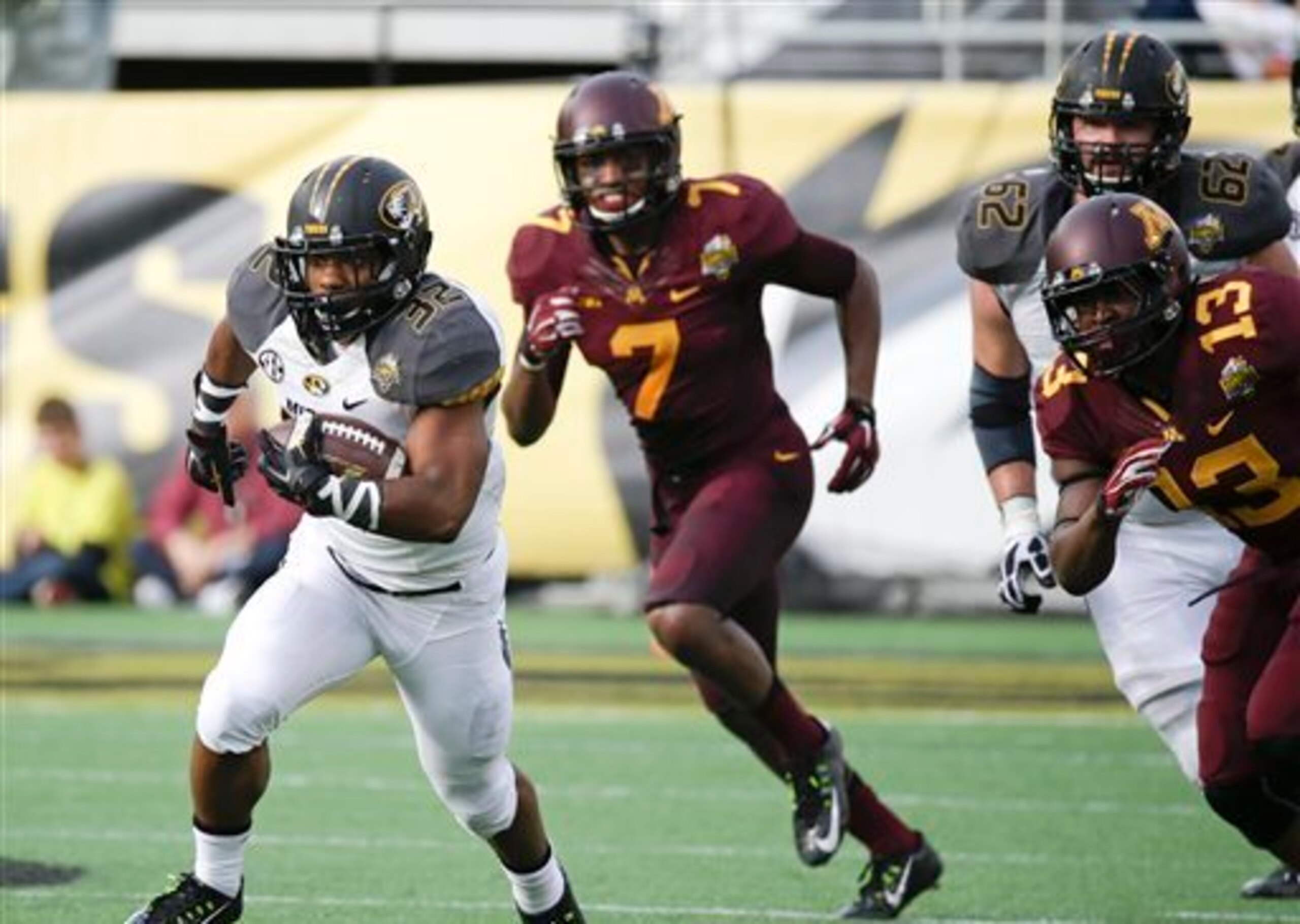 Russell Hansbrough will be asked to shoulder a big load for Missouri's offense in 2015.
