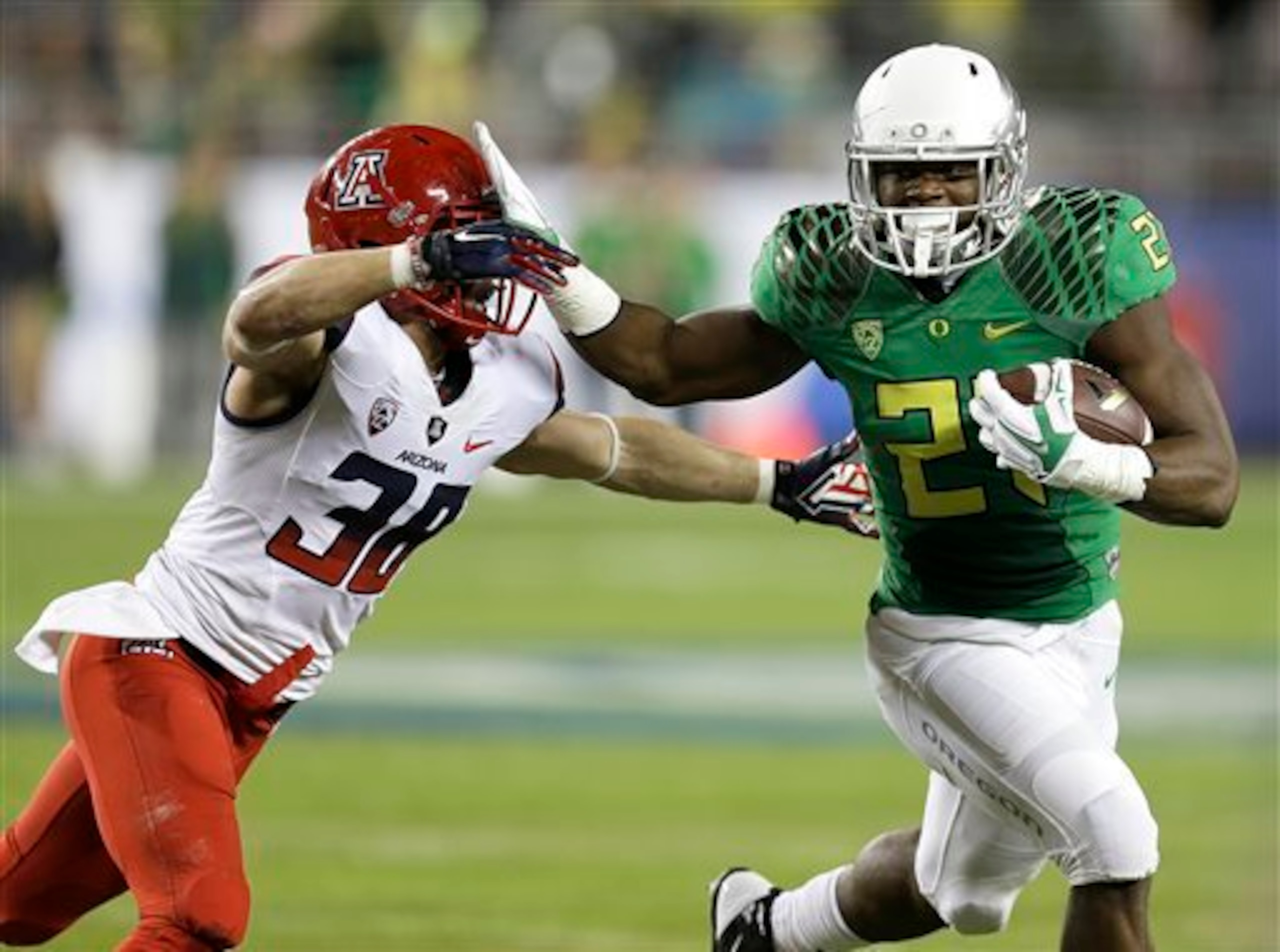 Royce Freeman handled a huge rushing load quite well for Oregon this fall.