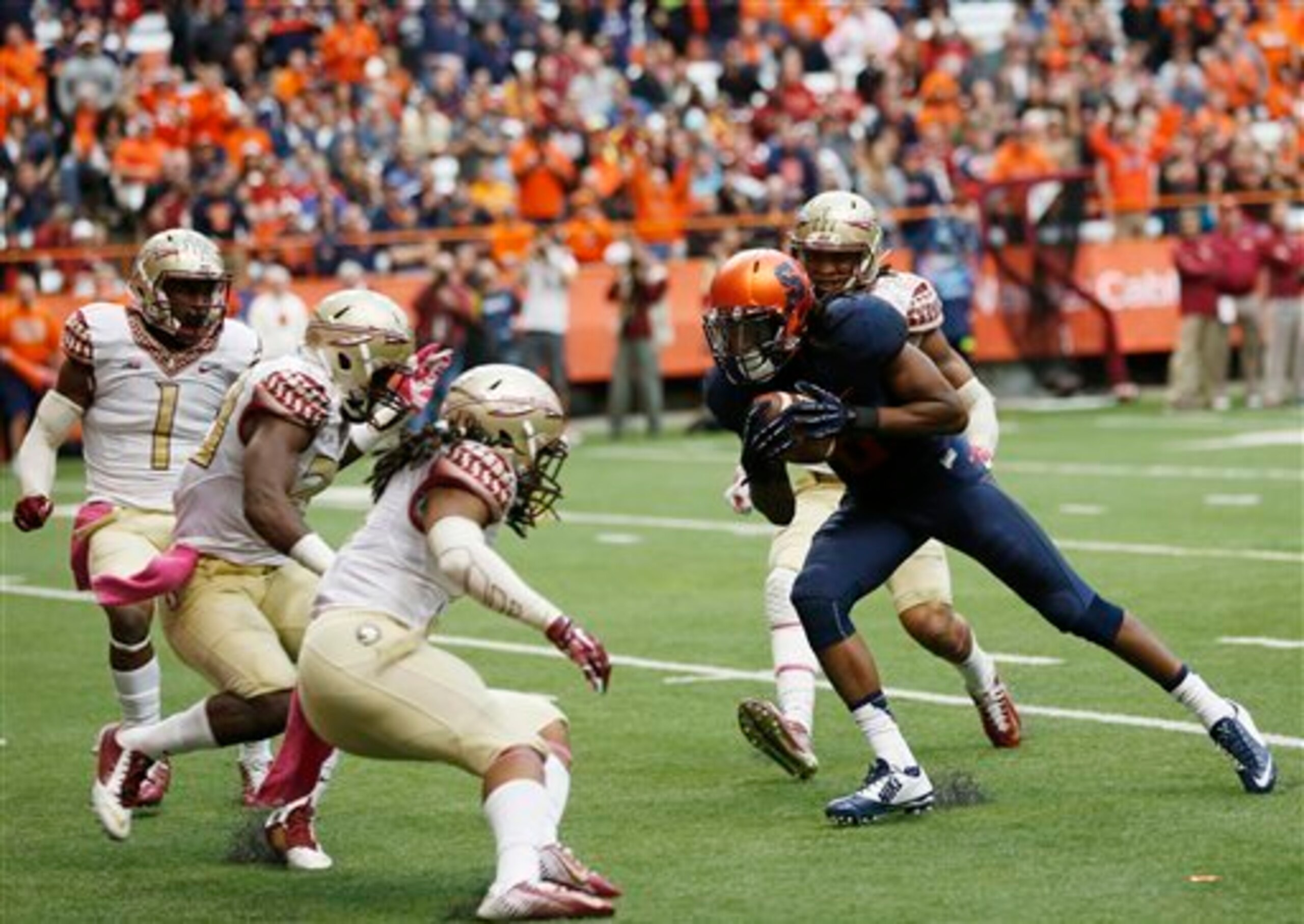 Steve Ishmael made an early impact on Syracuse's offense this fall.