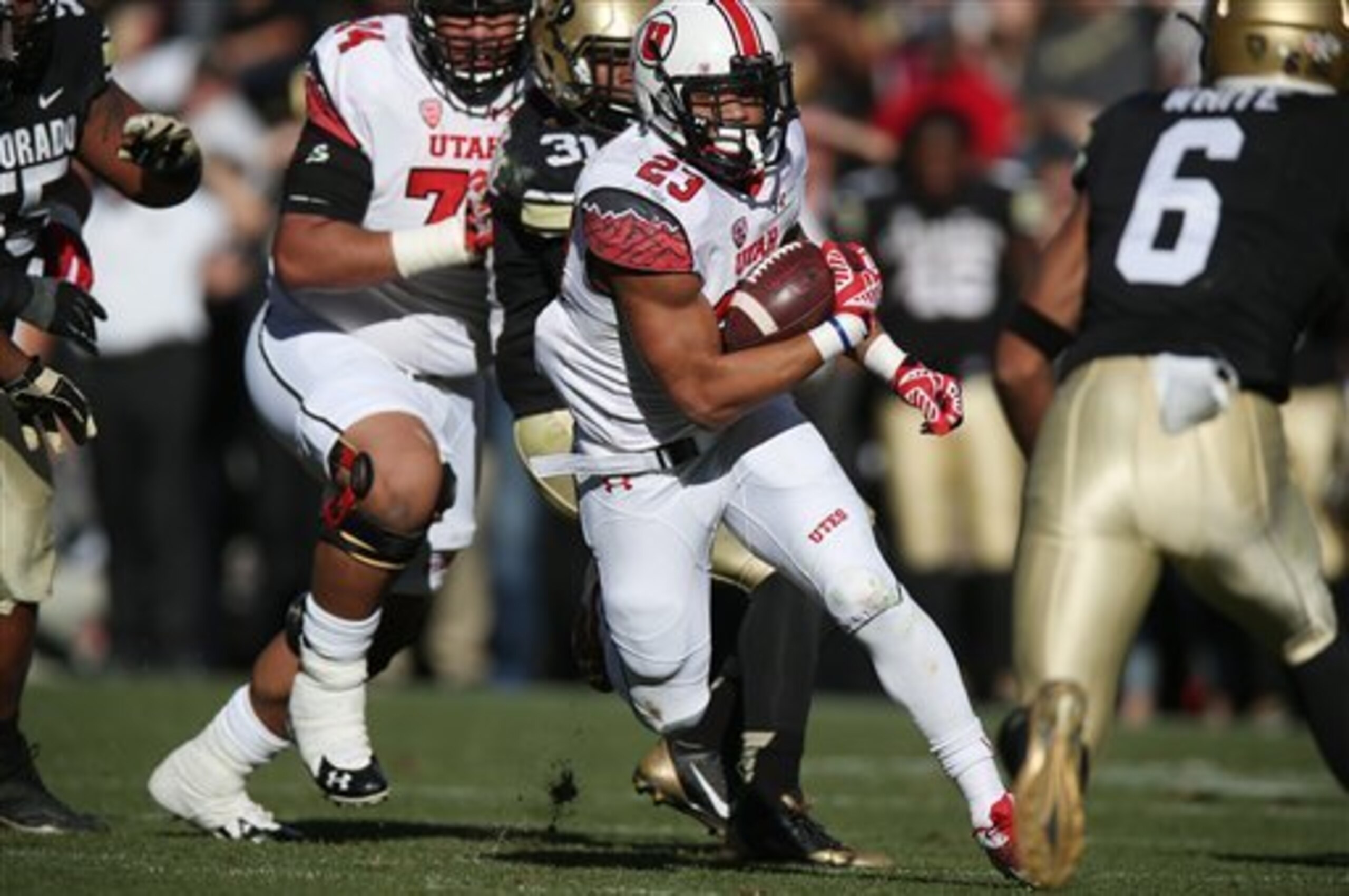 Devontae Booker was an unstoppable part of Utah's offense this fall.