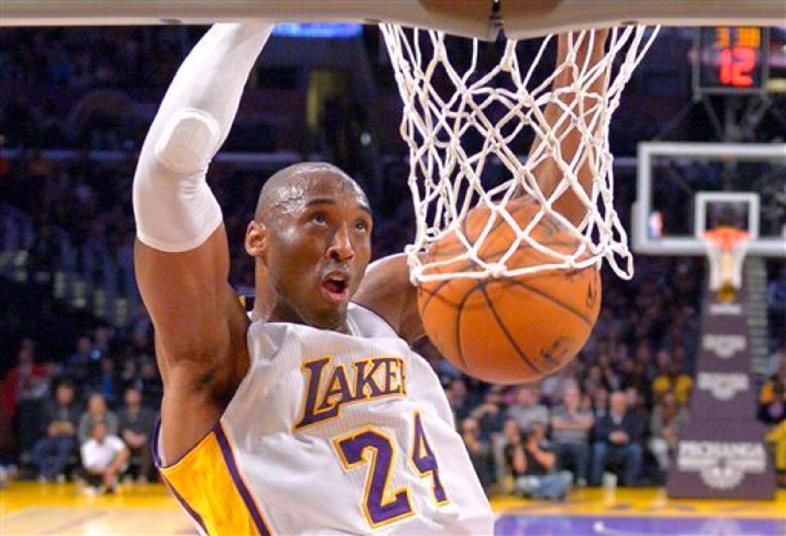 In becoming a great NBA player, Kobe Bryant merely followed in his father's footsteps.