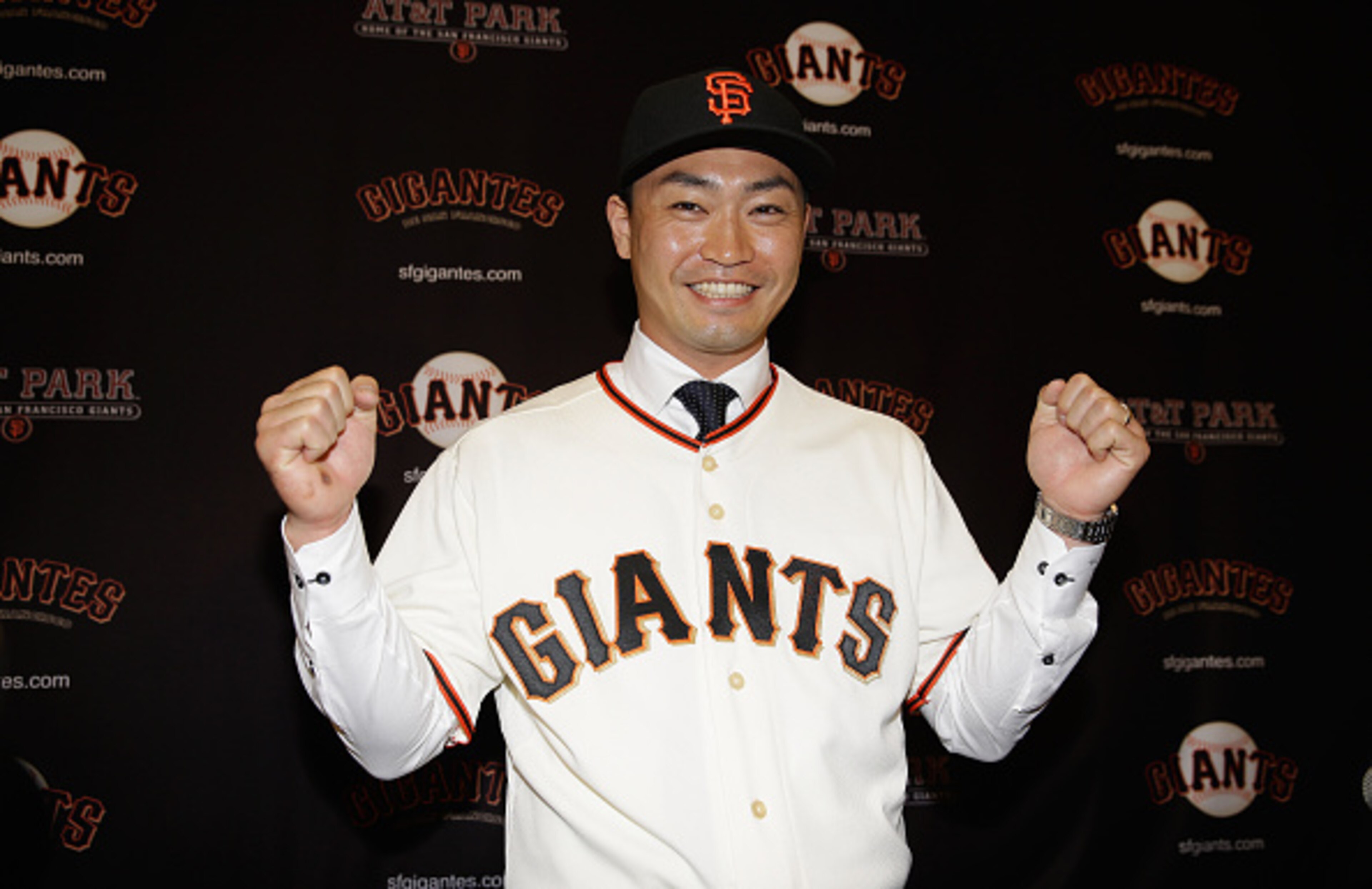 Nori Aoki is the newest Giant, having just signed a one-year, $4.7 million deal.